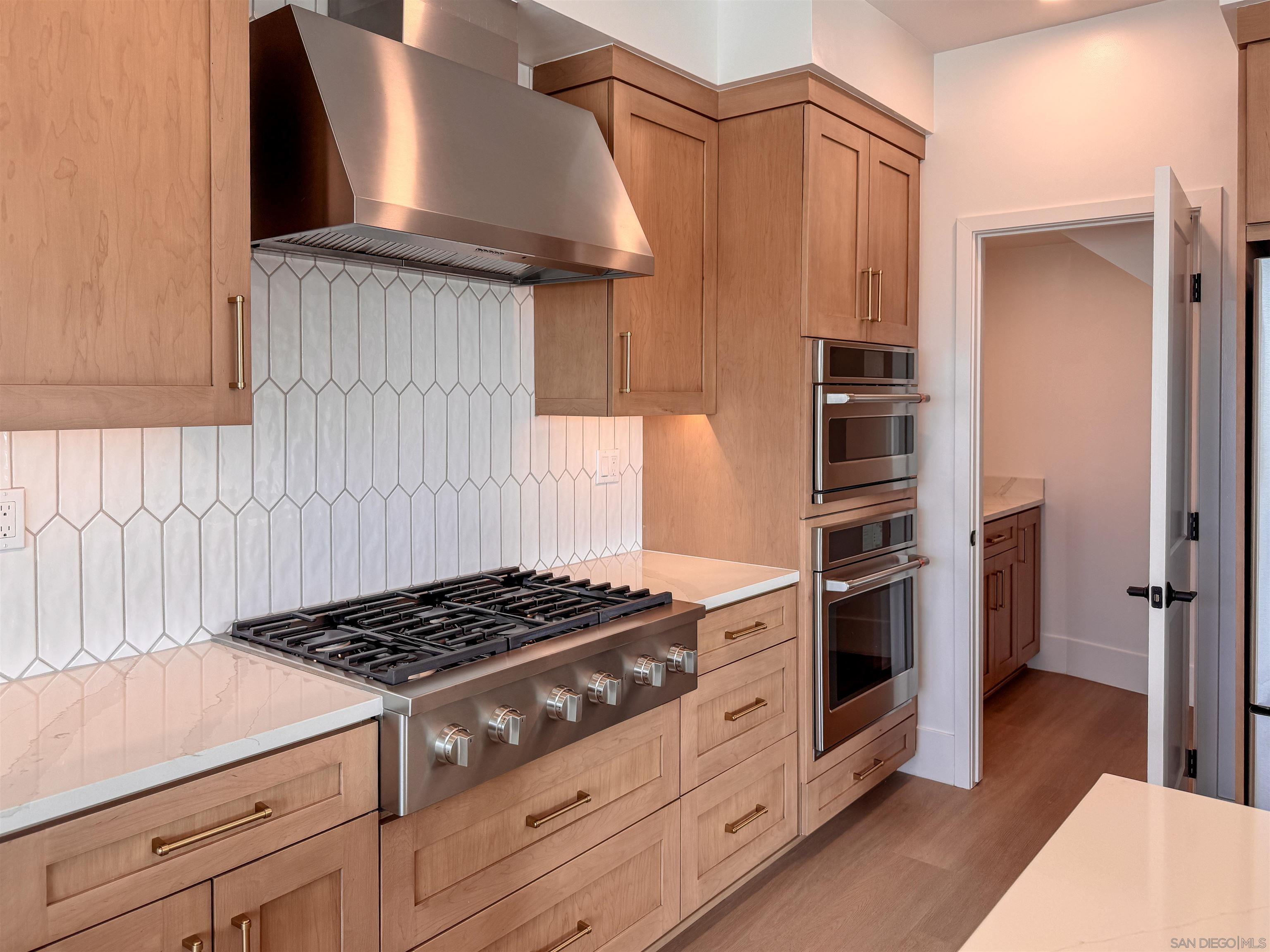 Detail Gallery Image 7 of 71 For 7290  Ponto Drive N #7302, Carlsbad,  CA 92011 - 4 Beds | 3/1 Baths