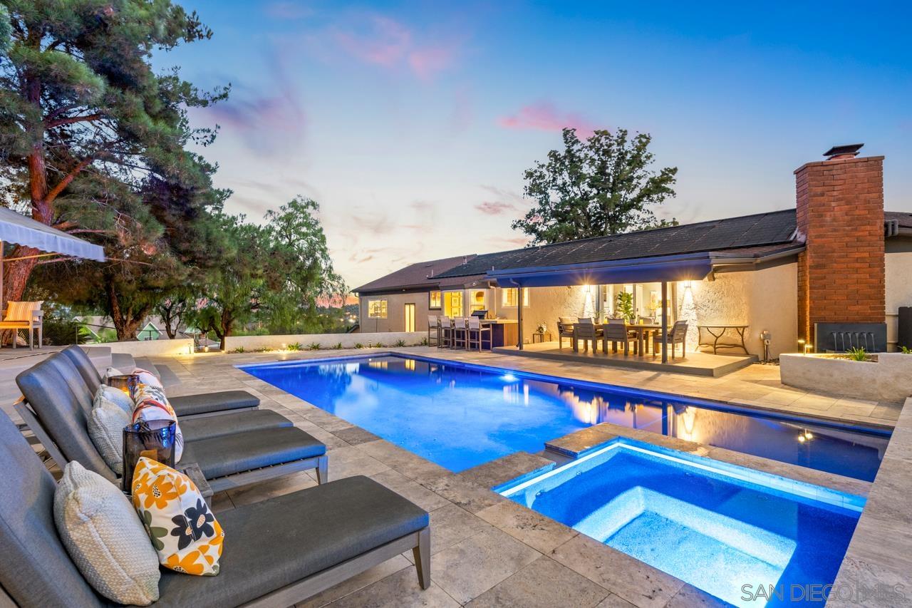 Front Image Thumbnail for SD250041097