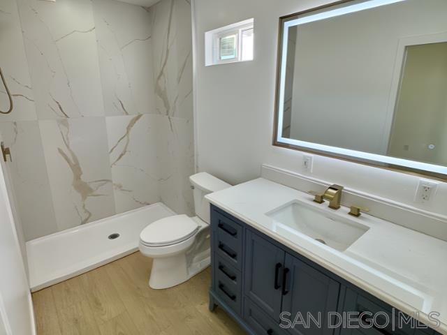 Detail Gallery Image 3 of 17 For 618  La Presa Ave, Spring Valley,  CA 91977 - 3 Beds | 2 Baths