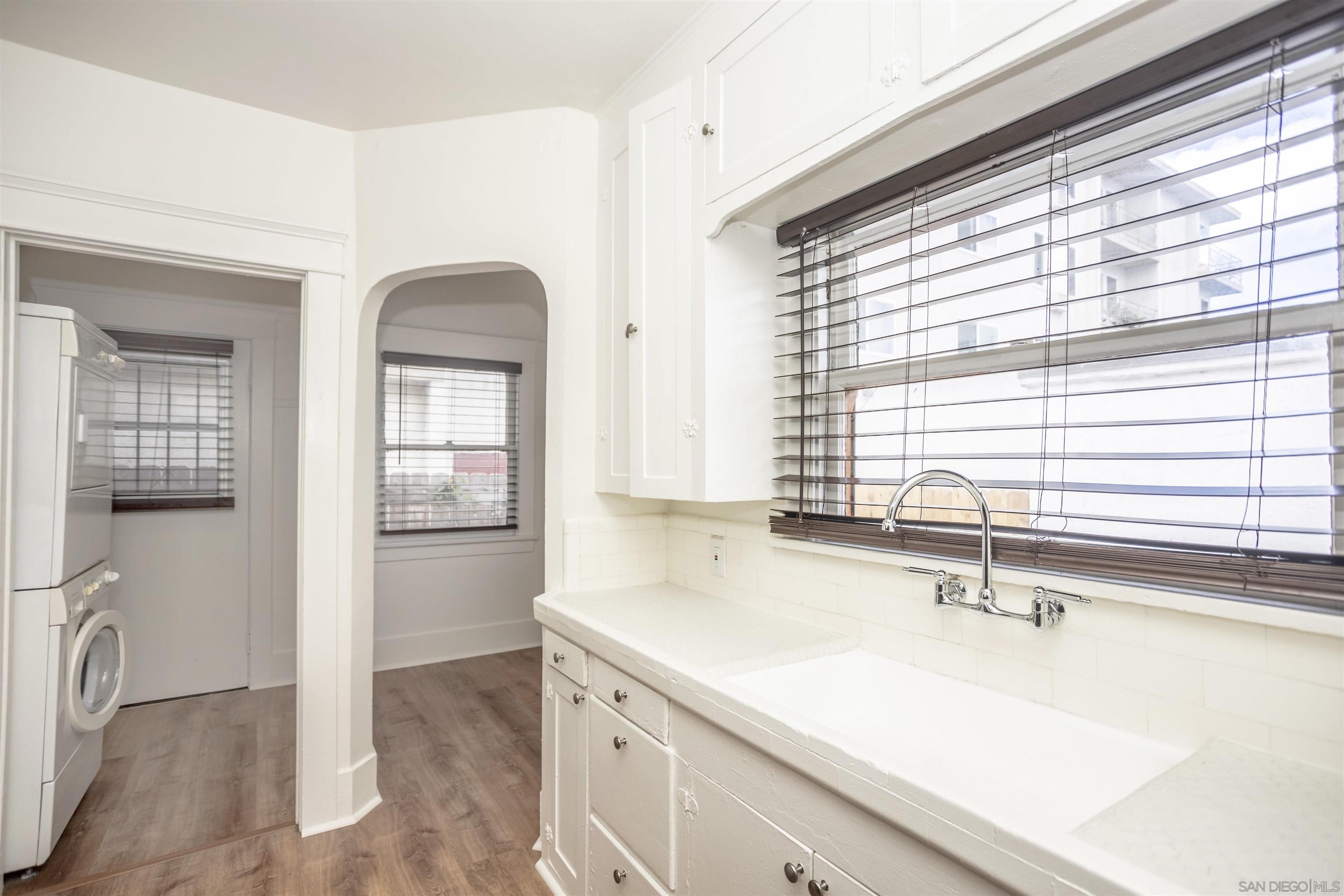 Detail Gallery Image 12 of 25 For 1717  Myrtle Ave, San Diego,  CA 92103 - 2 Beds | 1 Baths