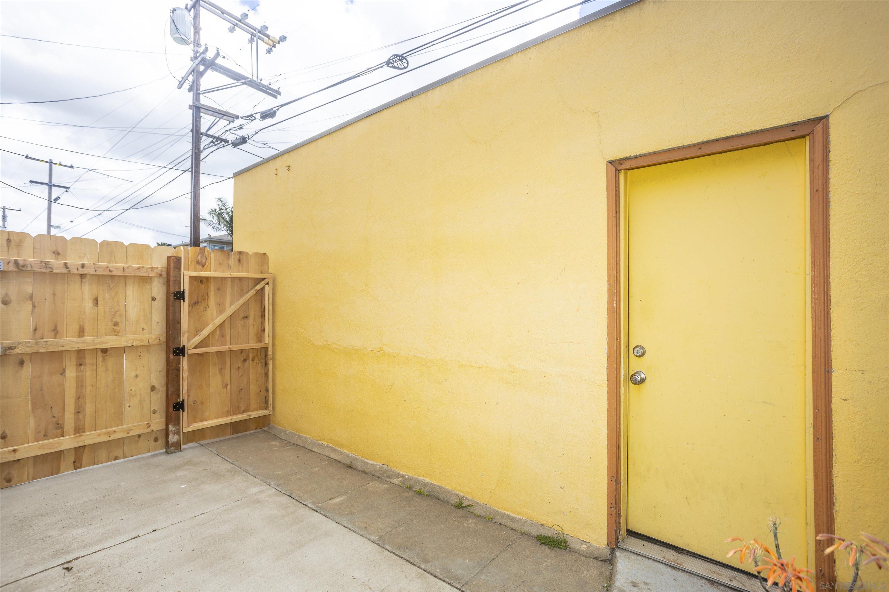 Detail Gallery Image 23 of 25 For 1717  Myrtle Ave, San Diego,  CA 92103 - 2 Beds | 1 Baths