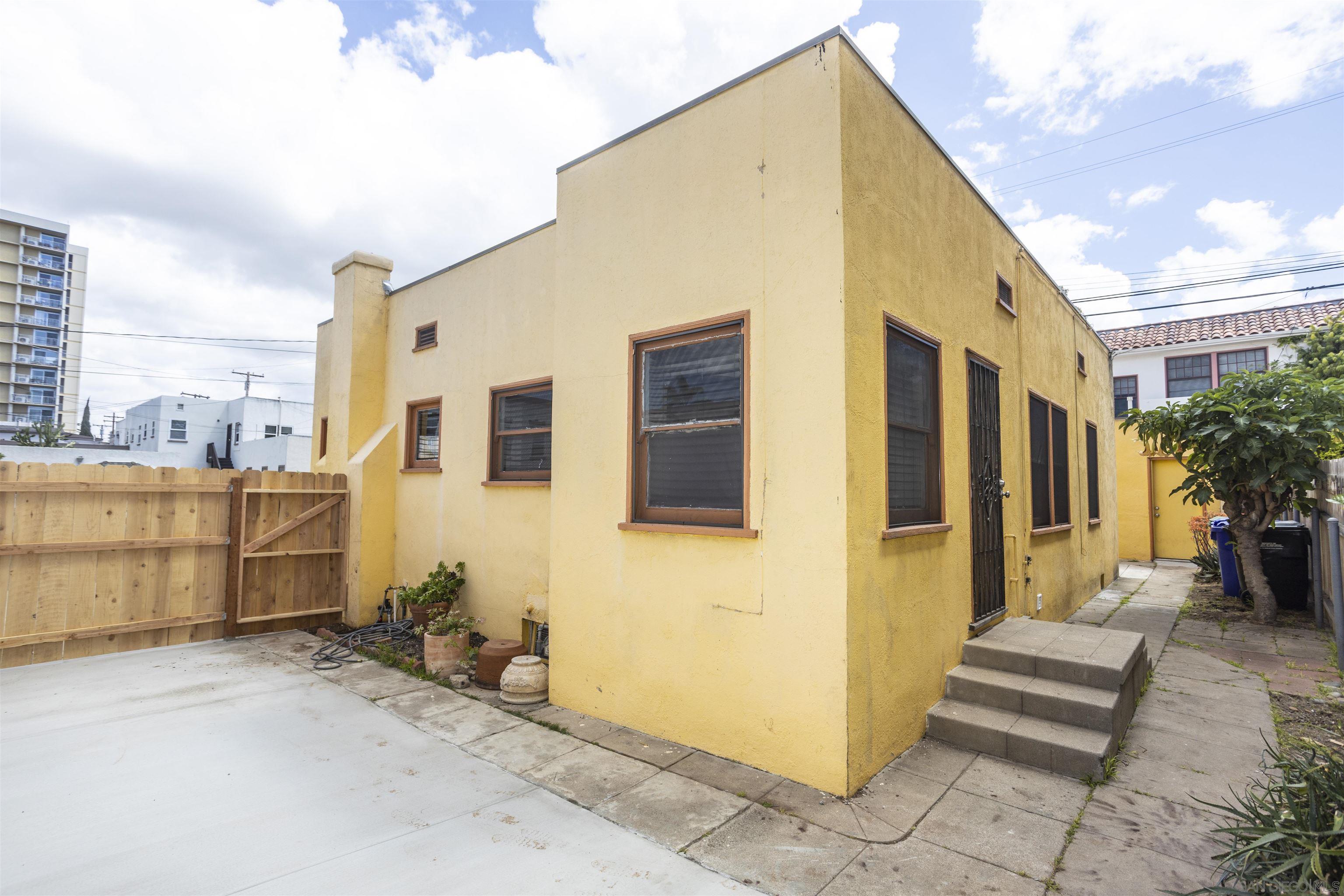 Detail Gallery Image 23 of 25 For 1717  Myrtle Ave, San Diego,  CA 92103 - 2 Beds | 1 Baths