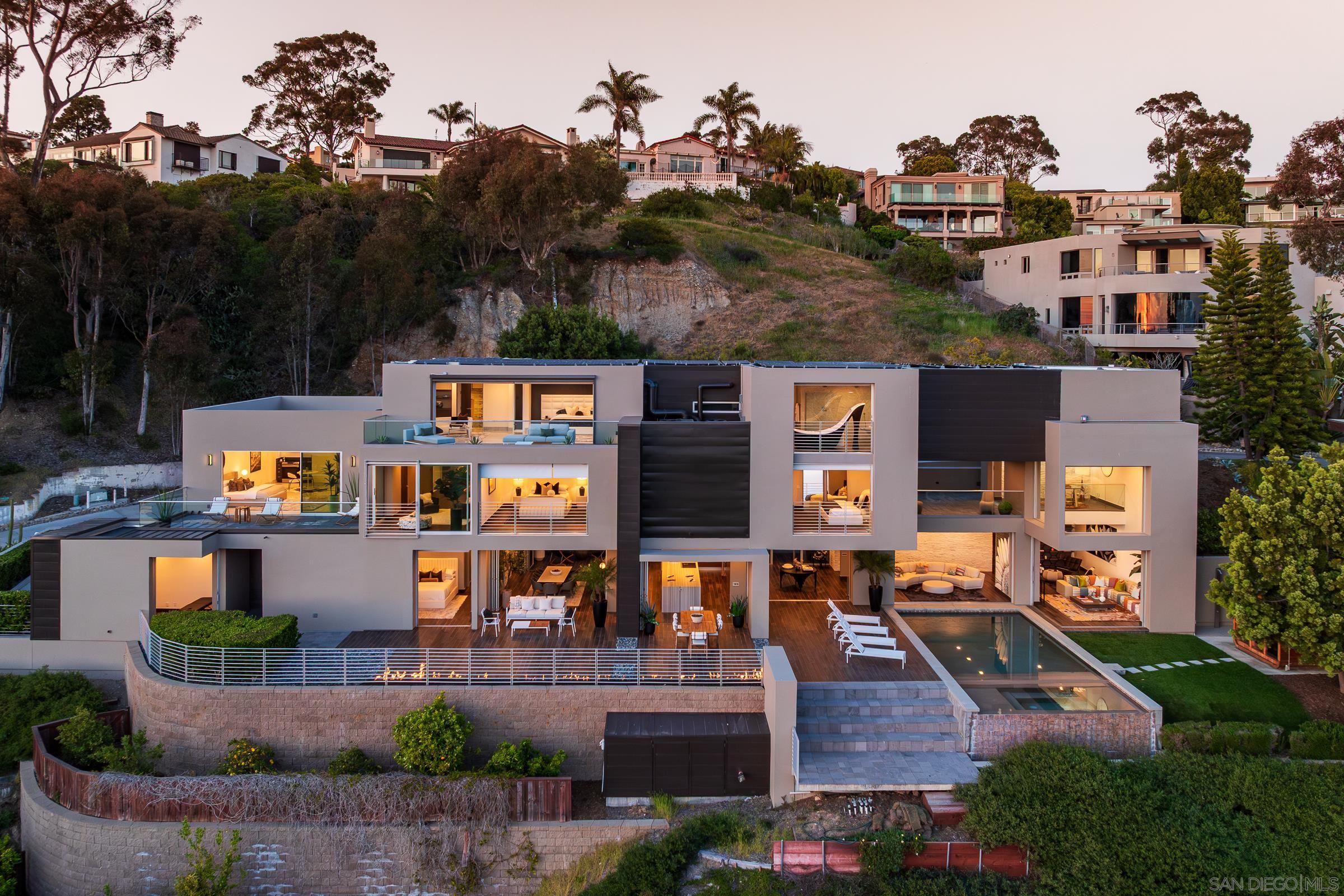 Front Image Thumbnail for SD250041107