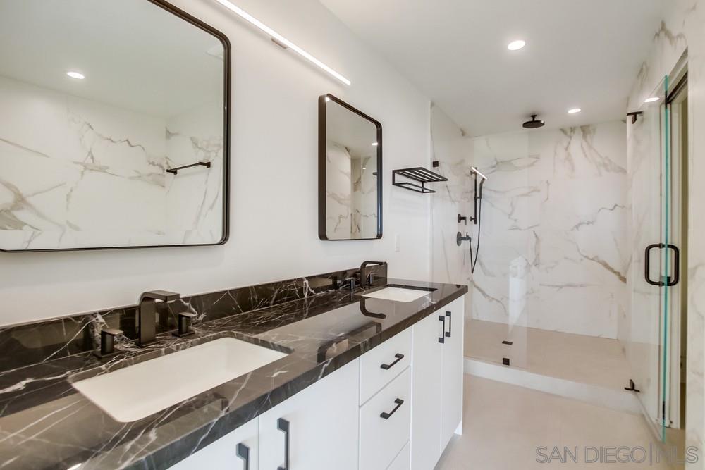 Detail Gallery Image 17 of 32 For 14066  Crest Way, Del Mar,  CA 92014 - 4 Beds | 2/1 Baths