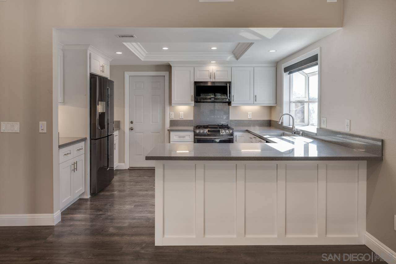 Detail Gallery Image 12 of 30 For 10224  Pebble Beach Dr, Santee,  CA 92071 - 3 Beds | 2 Baths