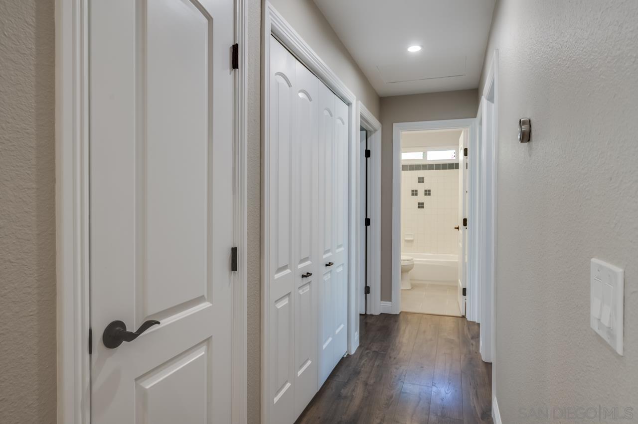 Detail Gallery Image 13 of 30 For 10224  Pebble Beach Dr, Santee,  CA 92071 - 3 Beds | 2 Baths