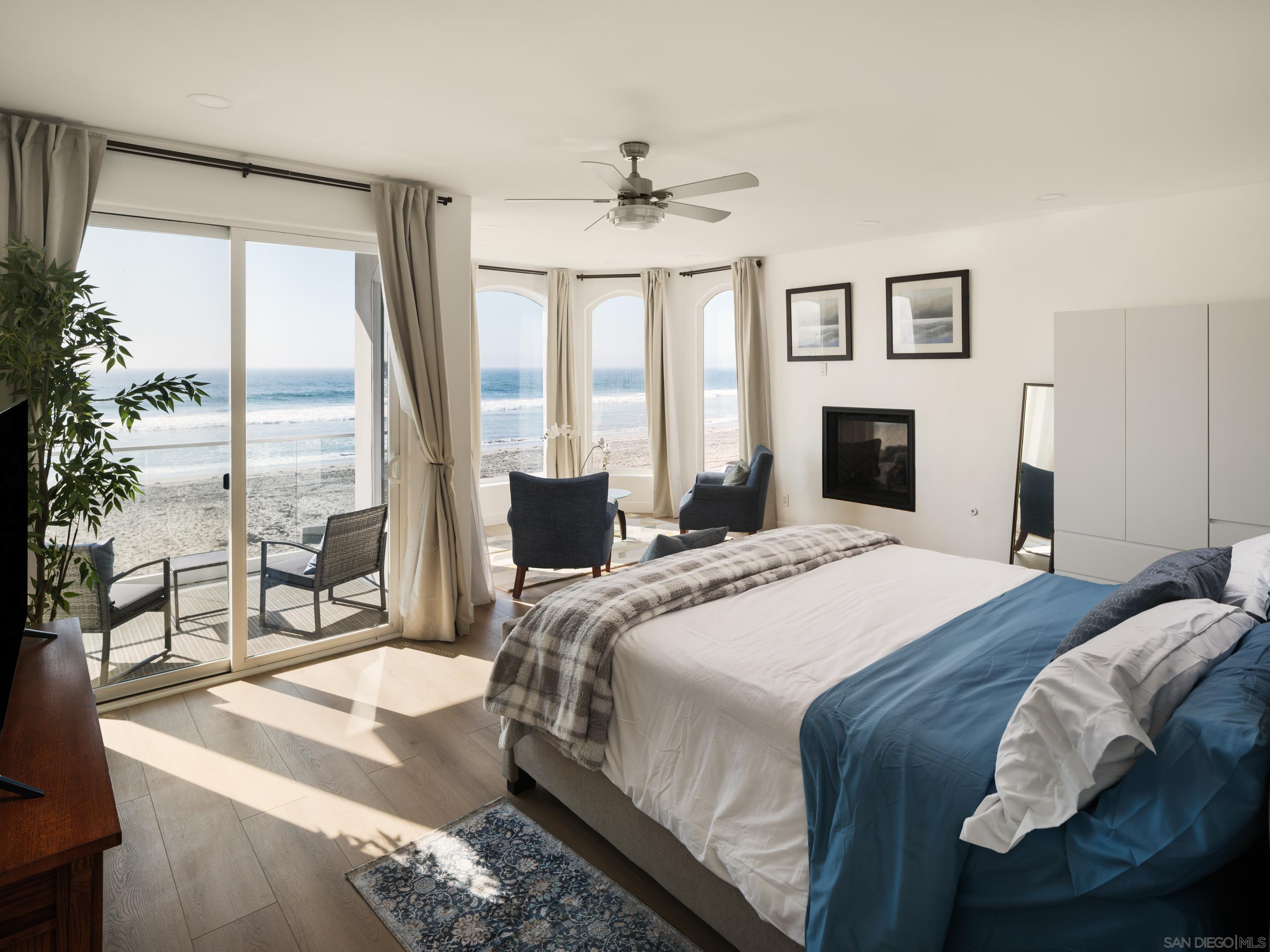 Detail Gallery Image 16 of 59 For 806  Ocean Ln, Imperial Beach,  CA 91932 - 4 Beds | 4 Baths