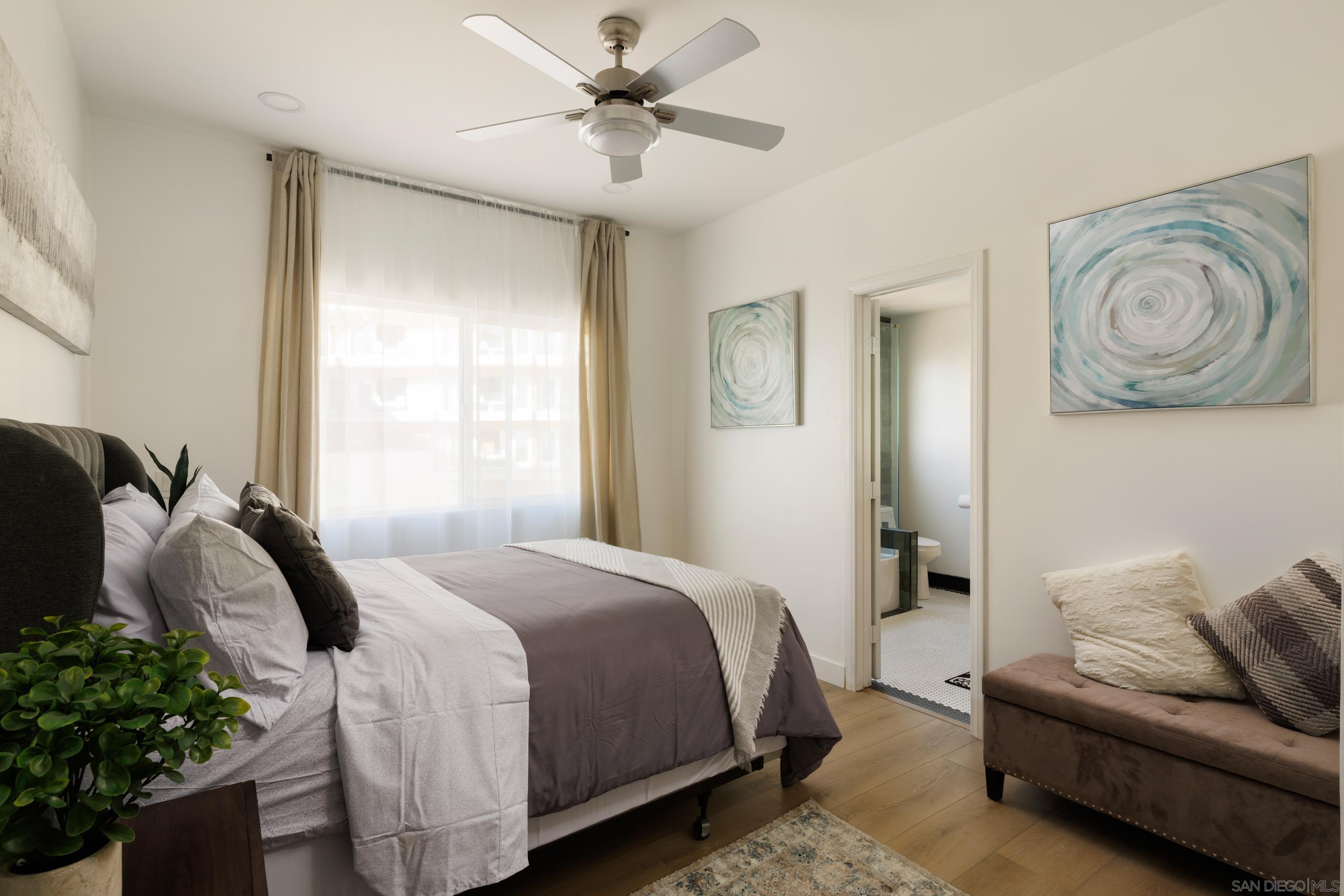 Detail Gallery Image 26 of 59 For 806  Ocean Ln, Imperial Beach,  CA 91932 - 4 Beds | 4 Baths