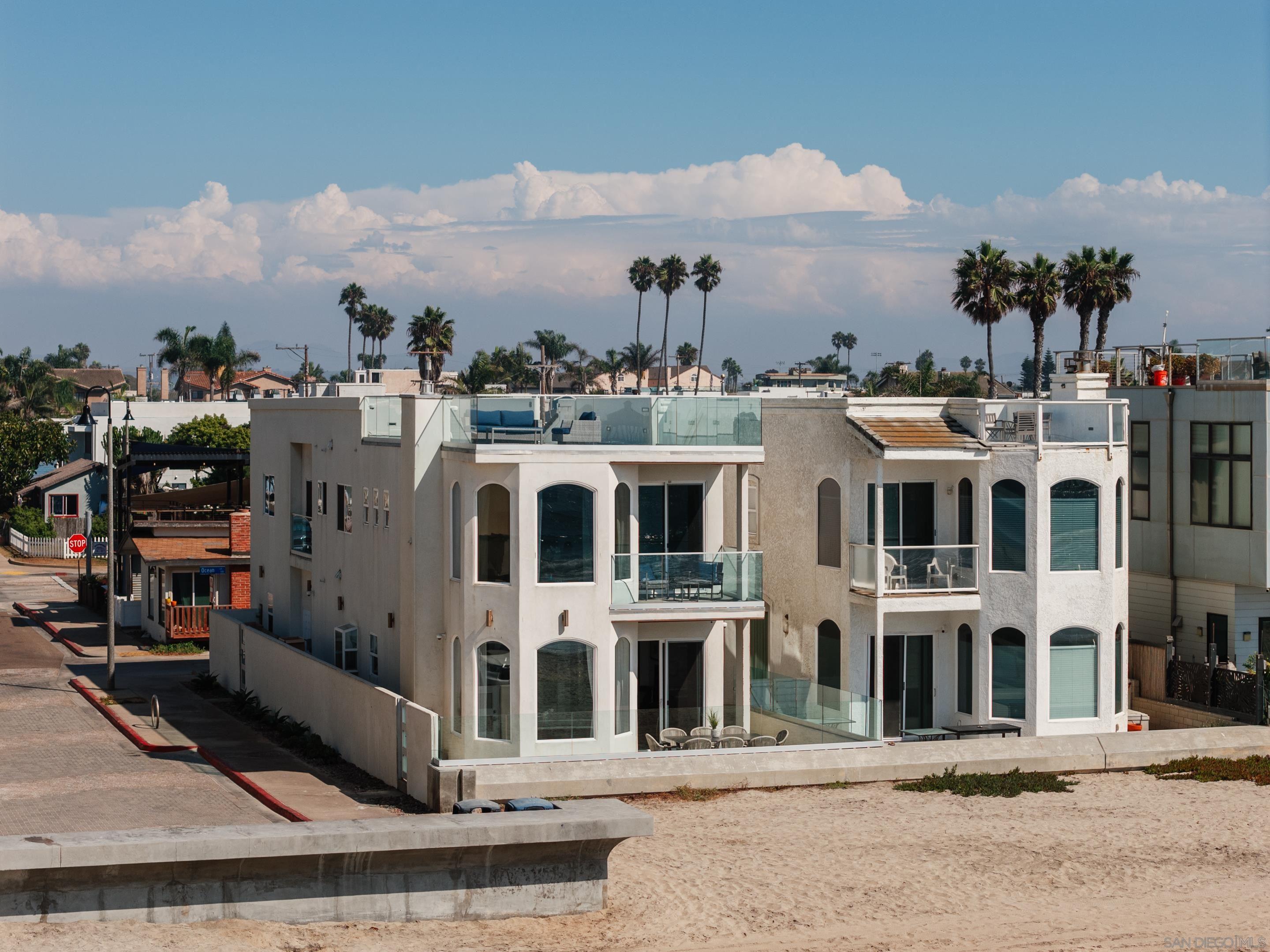 Detail Gallery Image 39 of 59 For 806  Ocean Ln, Imperial Beach,  CA 91932 - 4 Beds | 4 Baths