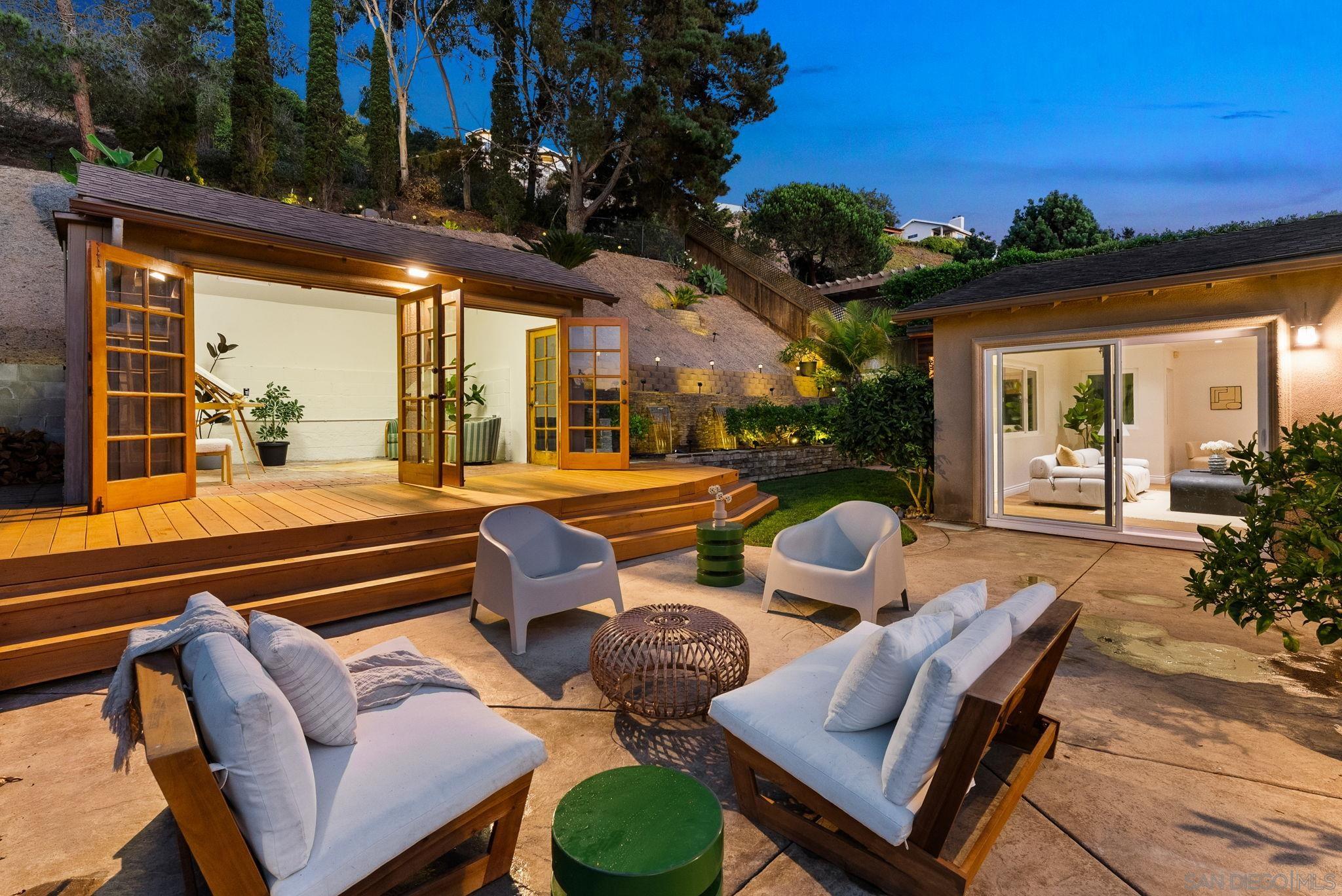 Front Image Thumbnail for SD250041144