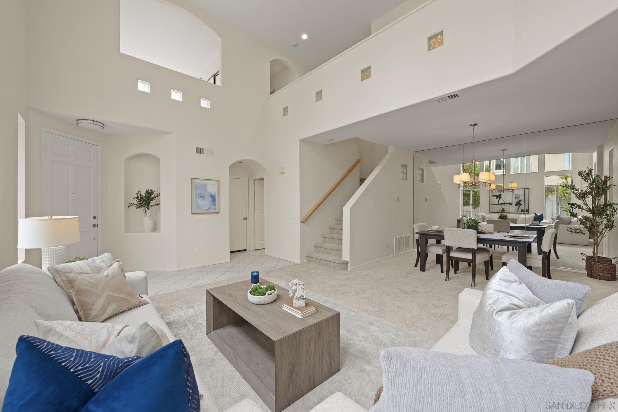 Detail Gallery Image 5 of 34 For 12518  Cavallo St, San Diego,  CA 92130 - 3 Beds | 2/1 Baths