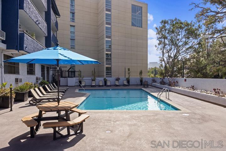 Detail Gallery Image 21 of 35 For 10982  Roebling Avenue  #464,  Los Angeles,  CA 90024 - 2 Beds | 2 Baths