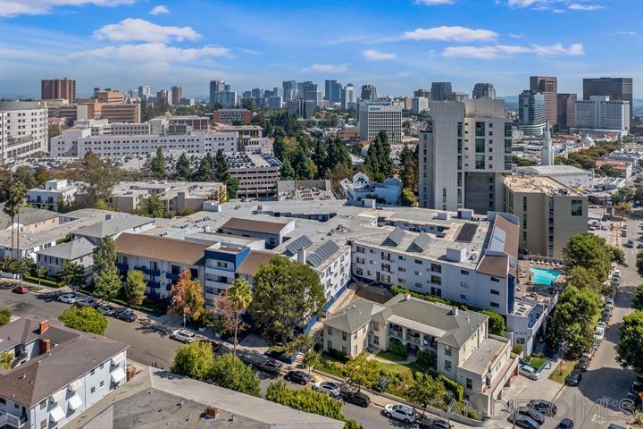 Detail Gallery Image 24 of 35 For 10982  Roebling Avenue  #464,  Los Angeles,  CA 90024 - 2 Beds | 2 Baths