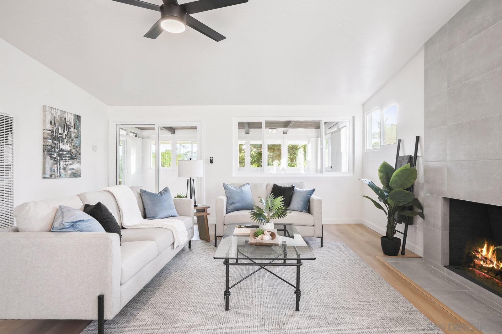 Front Image Thumbnail for SD250041179