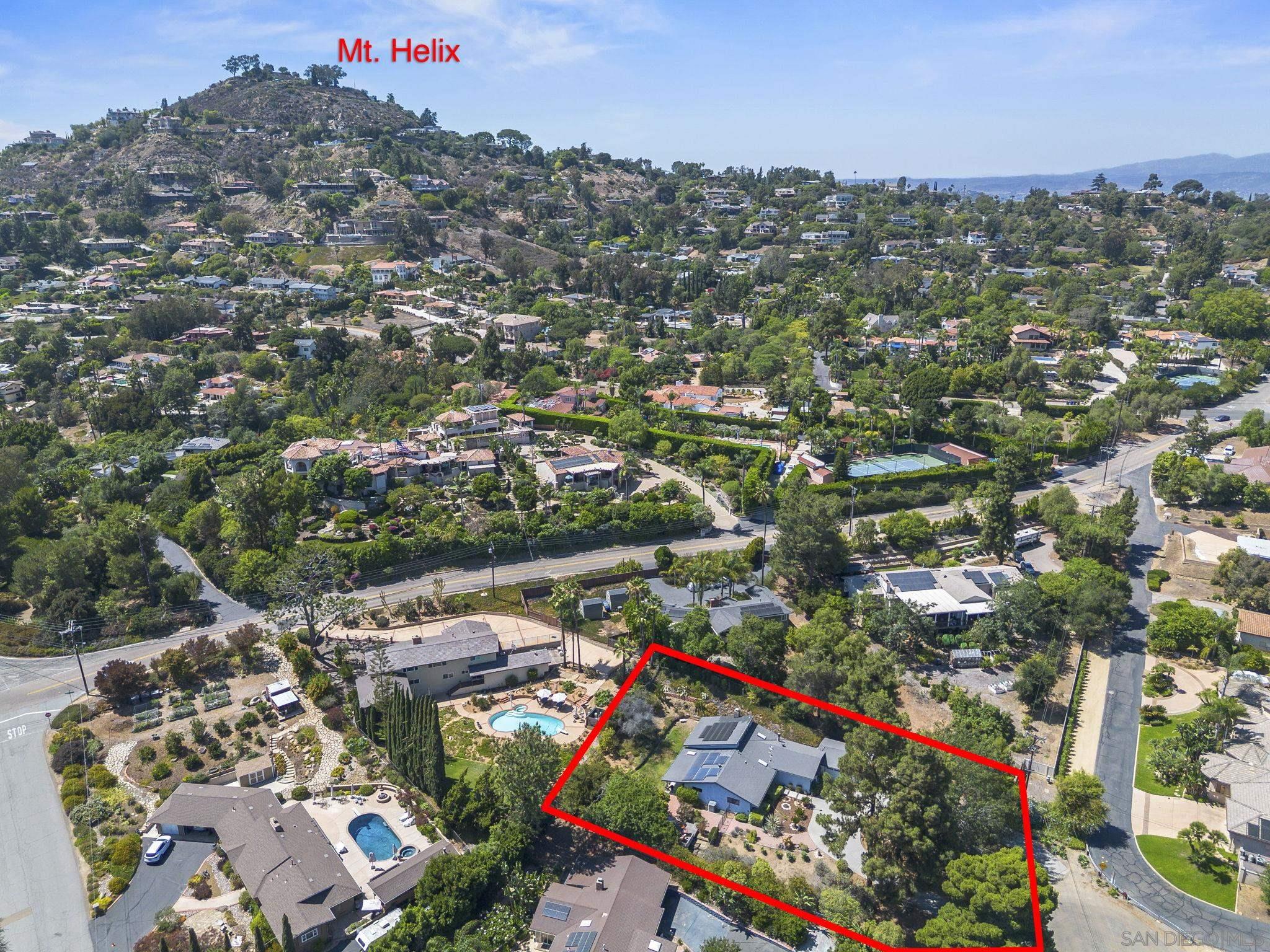 Detail Gallery Image 4 of 50 For 4578  Shade Rd, La Mesa,  CA 91941 - 4 Beds | 3 Baths