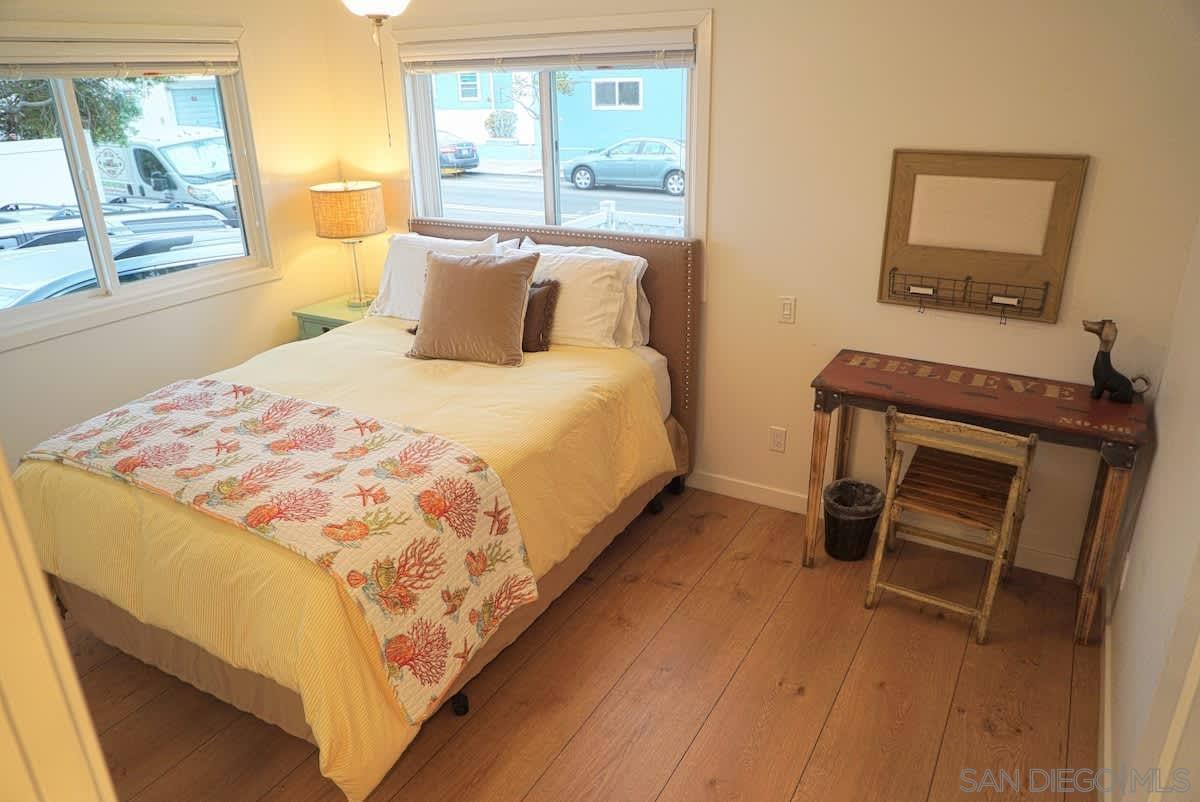 Detail Gallery Image 19 of 22 For 5112 #3  Saratoga Ave  3, San Diego,  CA 92107 - 2 Beds | 2 Baths