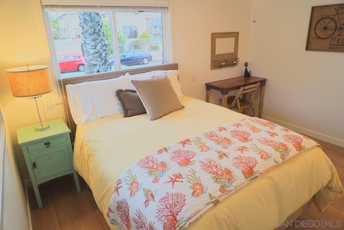 Detail Gallery Image 20 of 22 For 5112 #3  Saratoga Ave  3, San Diego,  CA 92107 - 2 Beds | 2 Baths