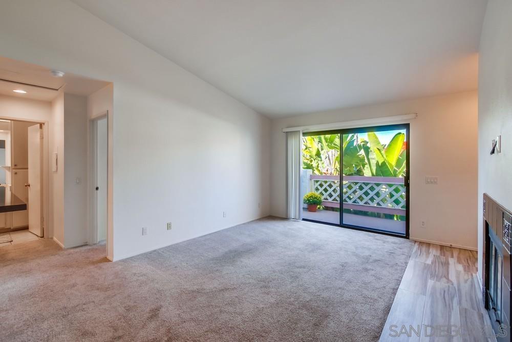Detail Gallery Image 6 of 36 For 9458  Twin Trails Dr  #205,  San Diego,  CA 92129 - 2 Beds | 2 Baths