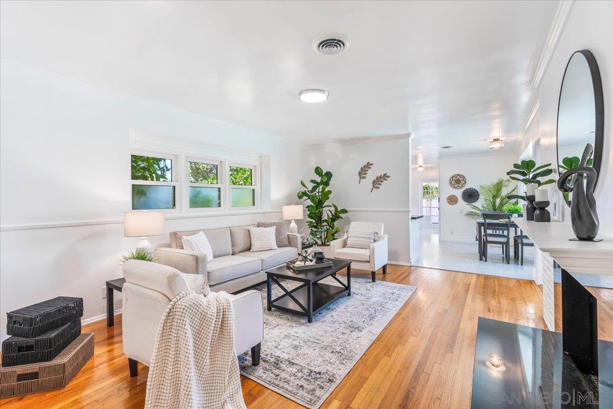 Detail Gallery Image 24 of 71 For 2602 N Louise, Santa Ana,  CA 92706 - 4 Beds | 3/1 Baths