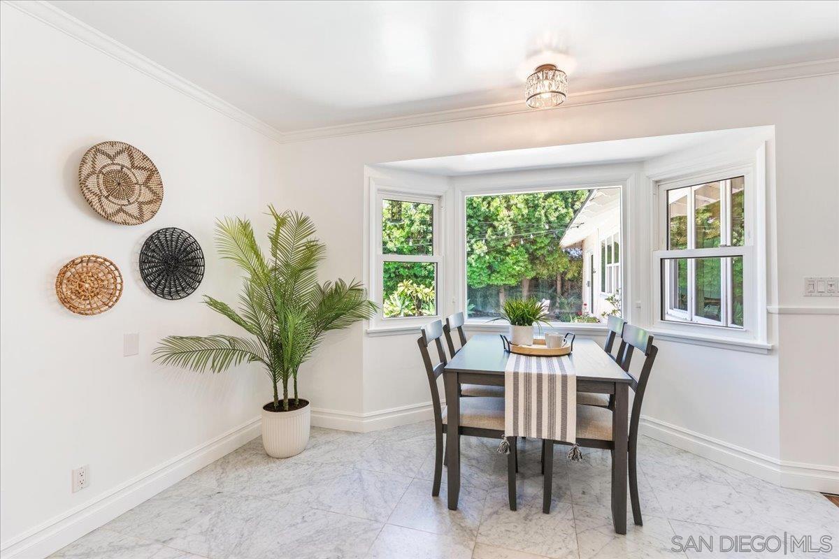 Detail Gallery Image 28 of 71 For 2602 N Louise, Santa Ana,  CA 92706 - 4 Beds | 3/1 Baths