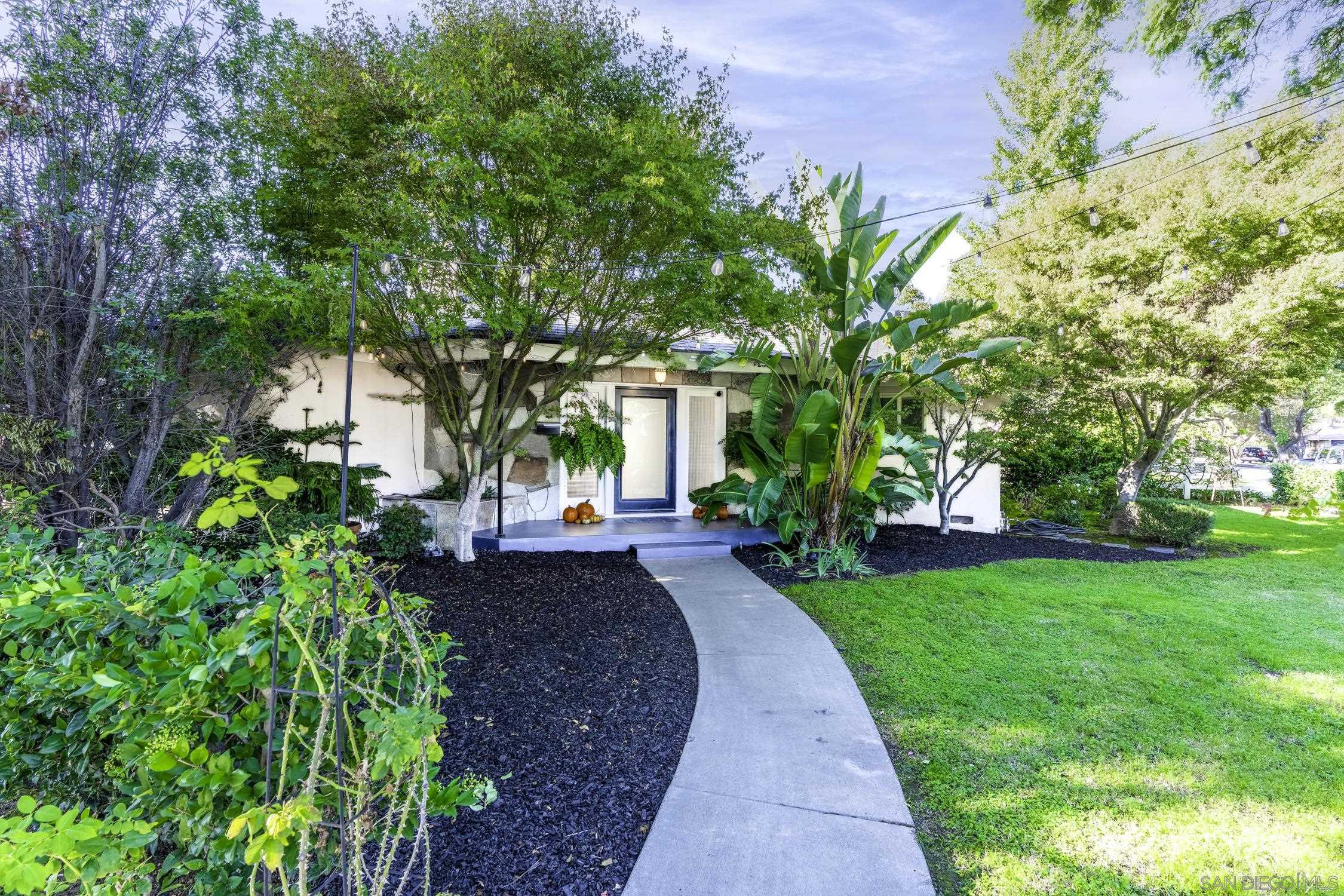 Detail Gallery Image 58 of 72 For 2602 N Louise, Santa Ana,  CA 92706 - 4 Beds | 3/1 Baths