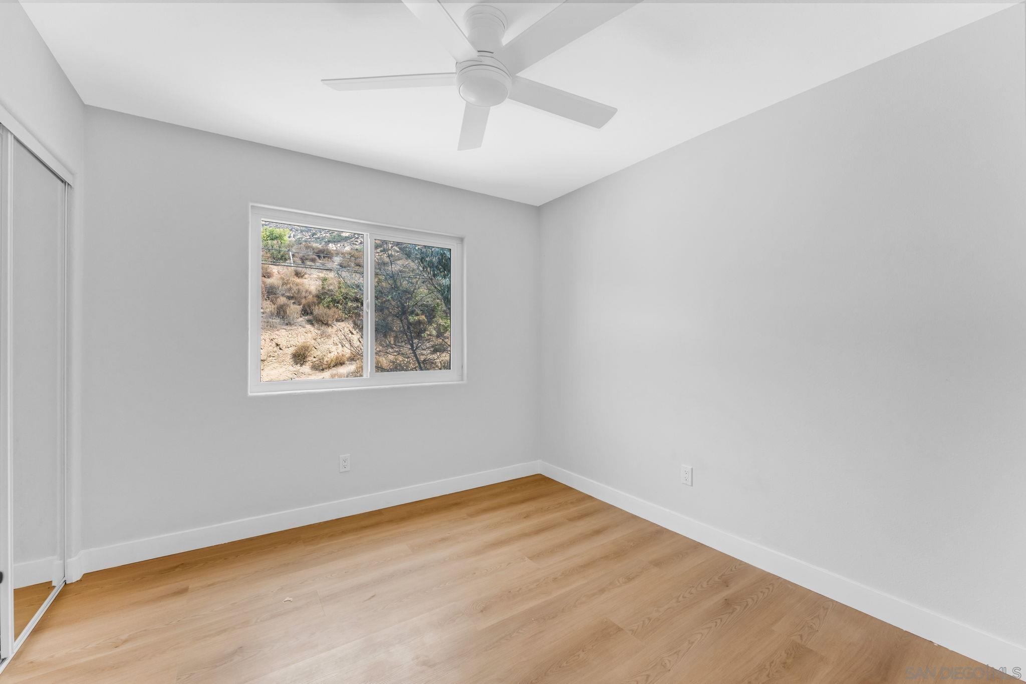 Detail Gallery Image 12 of 30 For 250  Editha Drive, El Cajon,  CA 92019 - 4 Beds | 2/1 Baths