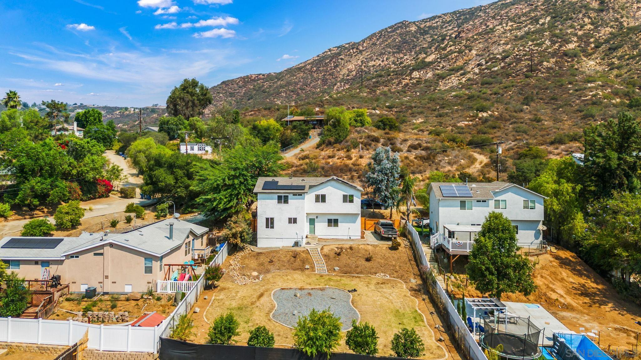 Detail Gallery Image 24 of 30 For 250  Editha Drive, El Cajon,  CA 92019 - 4 Beds | 2/1 Baths