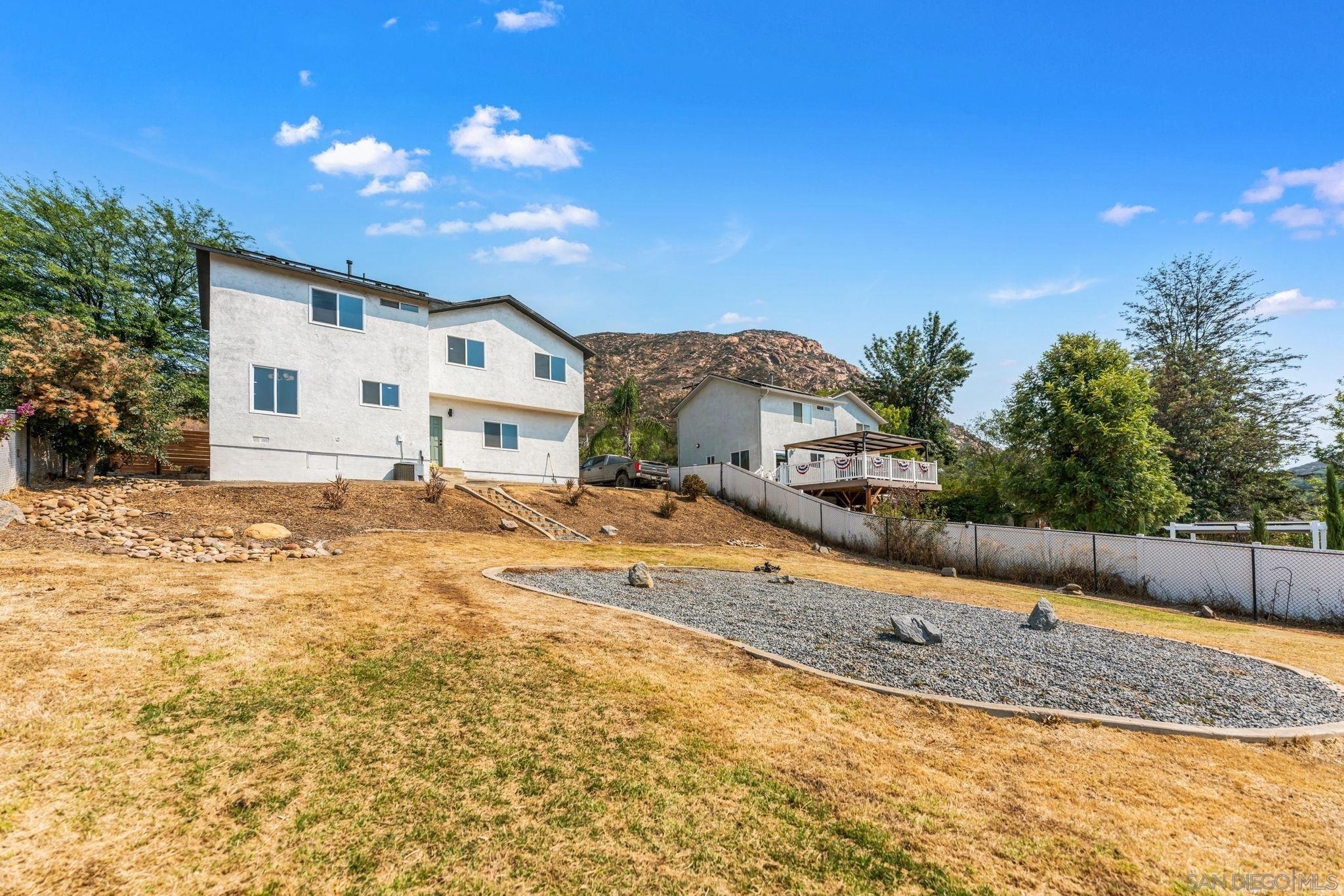 Detail Gallery Image 26 of 30 For 250  Editha Drive, El Cajon,  CA 92019 - 4 Beds | 2/1 Baths