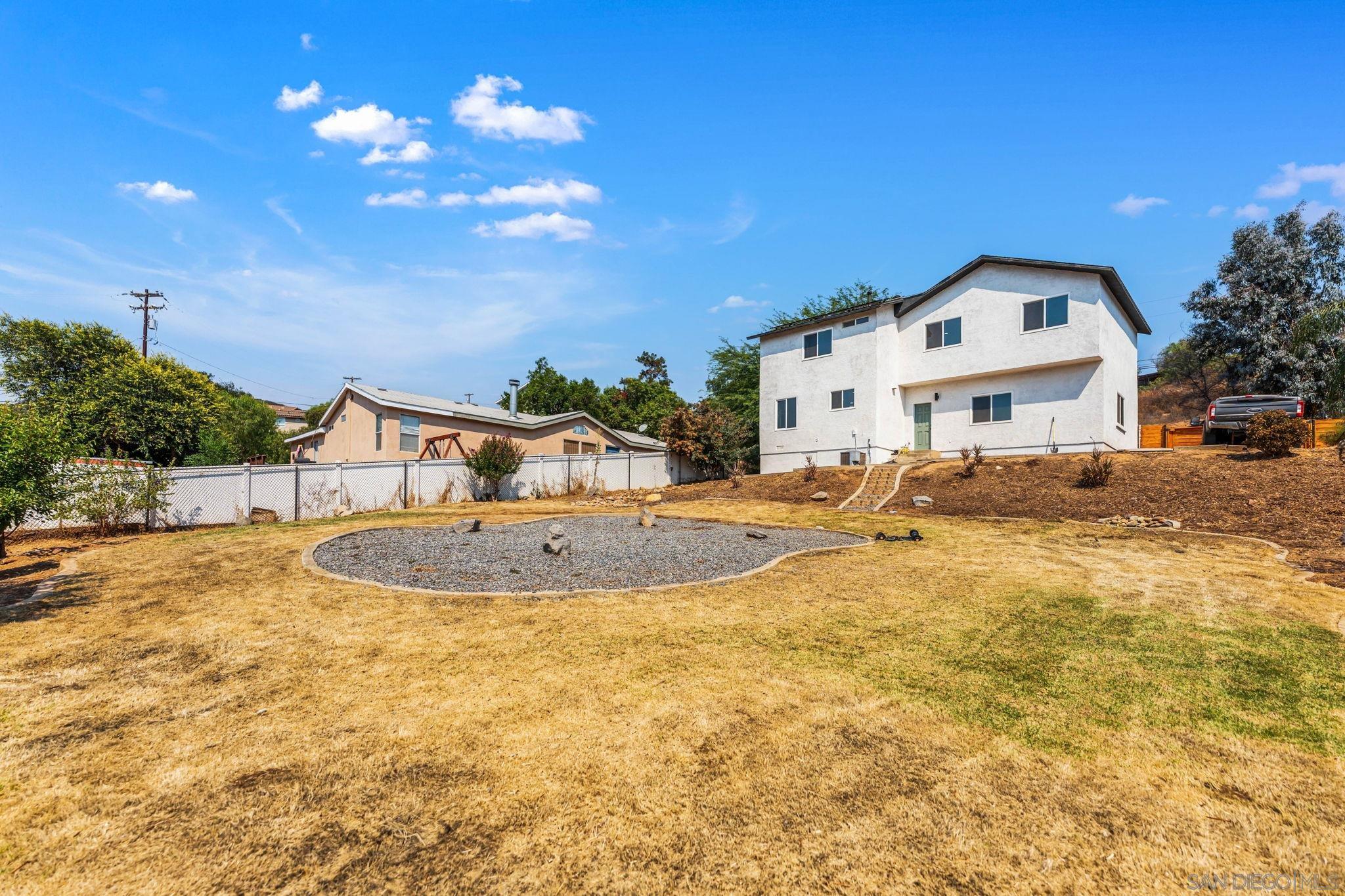 Detail Gallery Image 28 of 30 For 250  Editha Drive, El Cajon,  CA 92019 - 4 Beds | 2/1 Baths