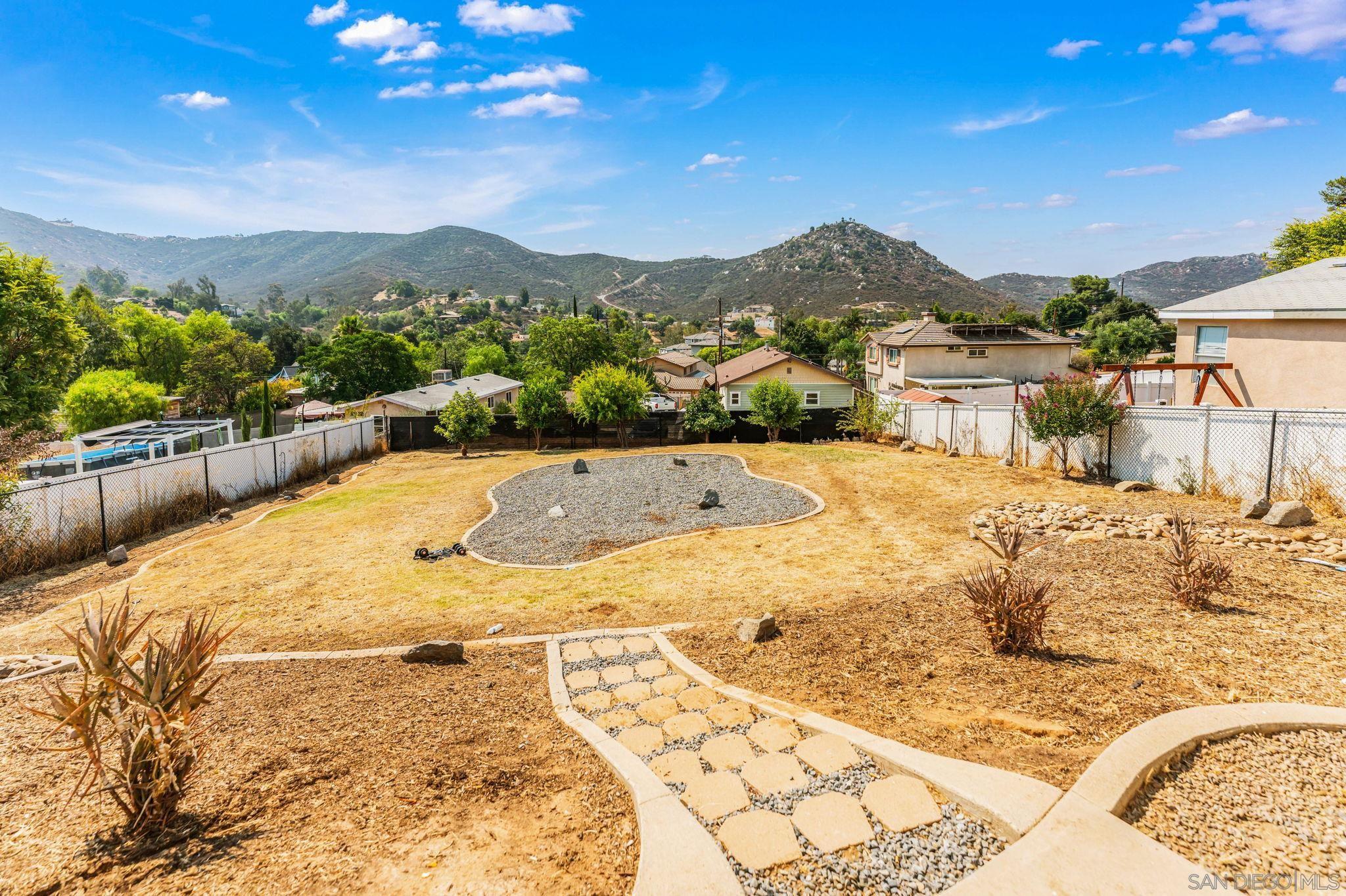 Detail Gallery Image 29 of 30 For 250  Editha Drive, El Cajon,  CA 92019 - 4 Beds | 2/1 Baths