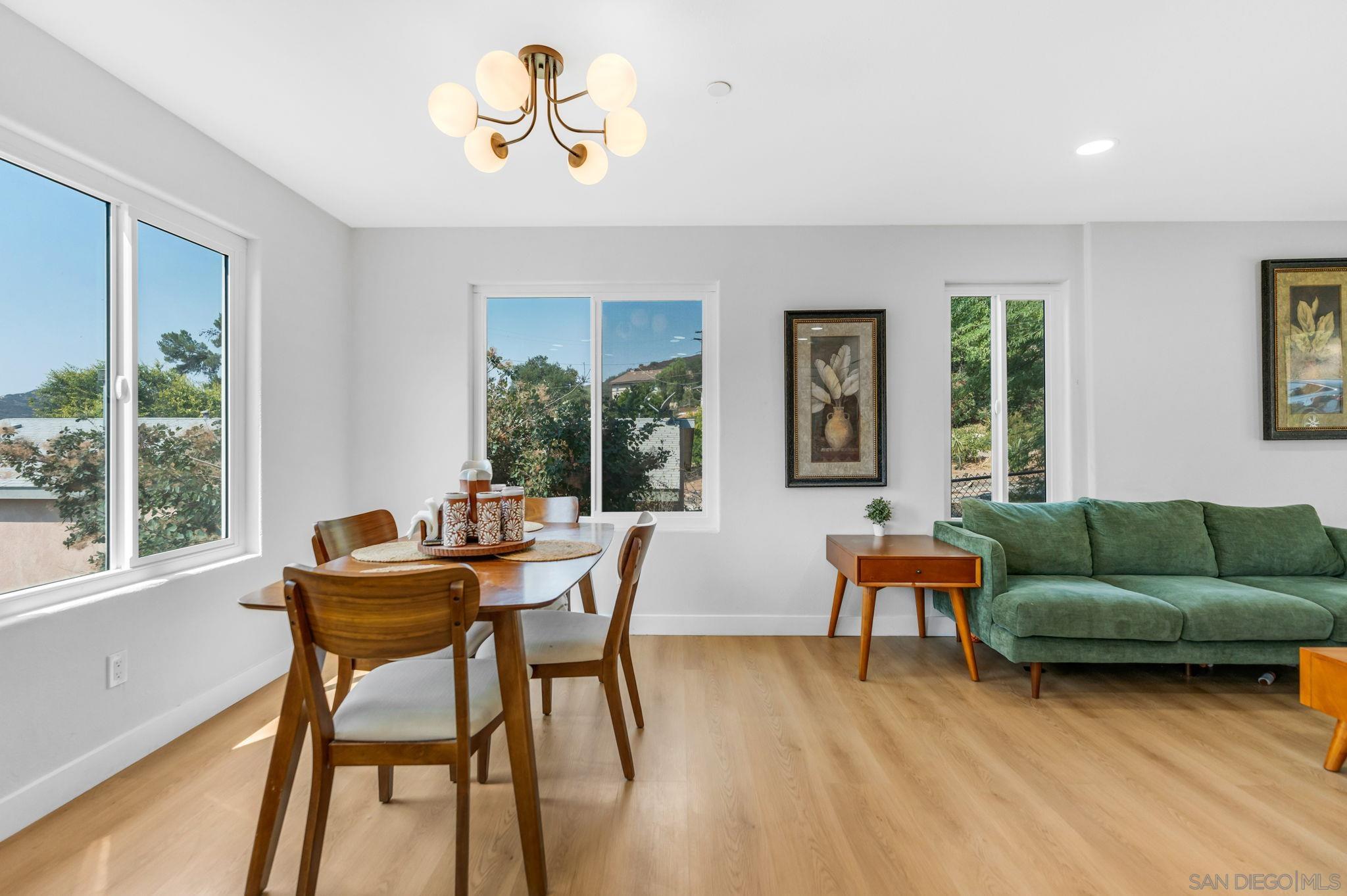 Detail Gallery Image 7 of 30 For 250  Editha Drive, El Cajon,  CA 92019 - 4 Beds | 2/1 Baths