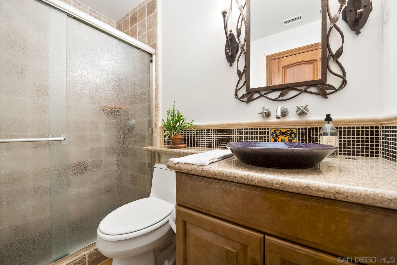 Detail Gallery Image 25 of 47 For 16019  via Dicha, Rancho Santa Fe,  CA 92091 - 4 Beds | 3 Baths