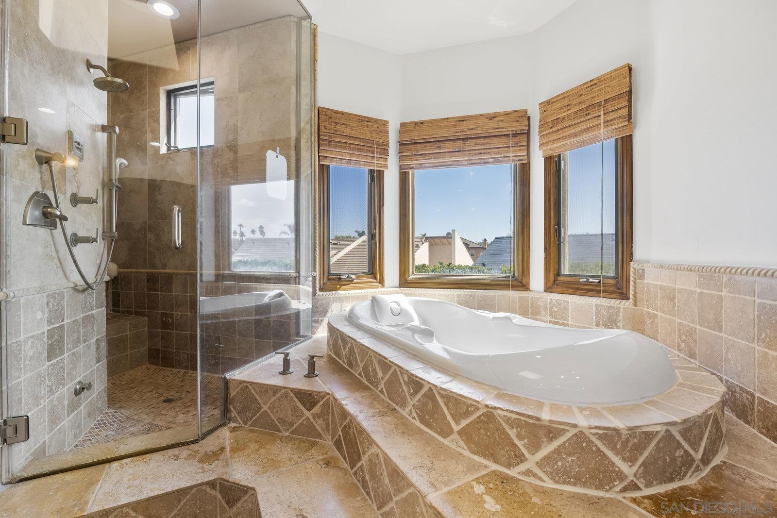 Detail Gallery Image 35 of 47 For 16019  via Dicha, Rancho Santa Fe,  CA 92091 - 4 Beds | 3 Baths