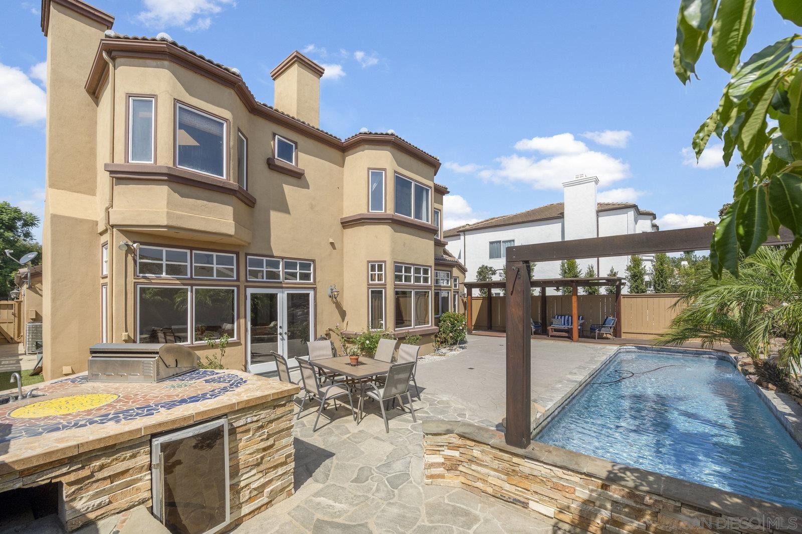 Detail Gallery Image 43 of 47 For 16019  via Dicha, Rancho Santa Fe,  CA 92091 - 4 Beds | 3 Baths