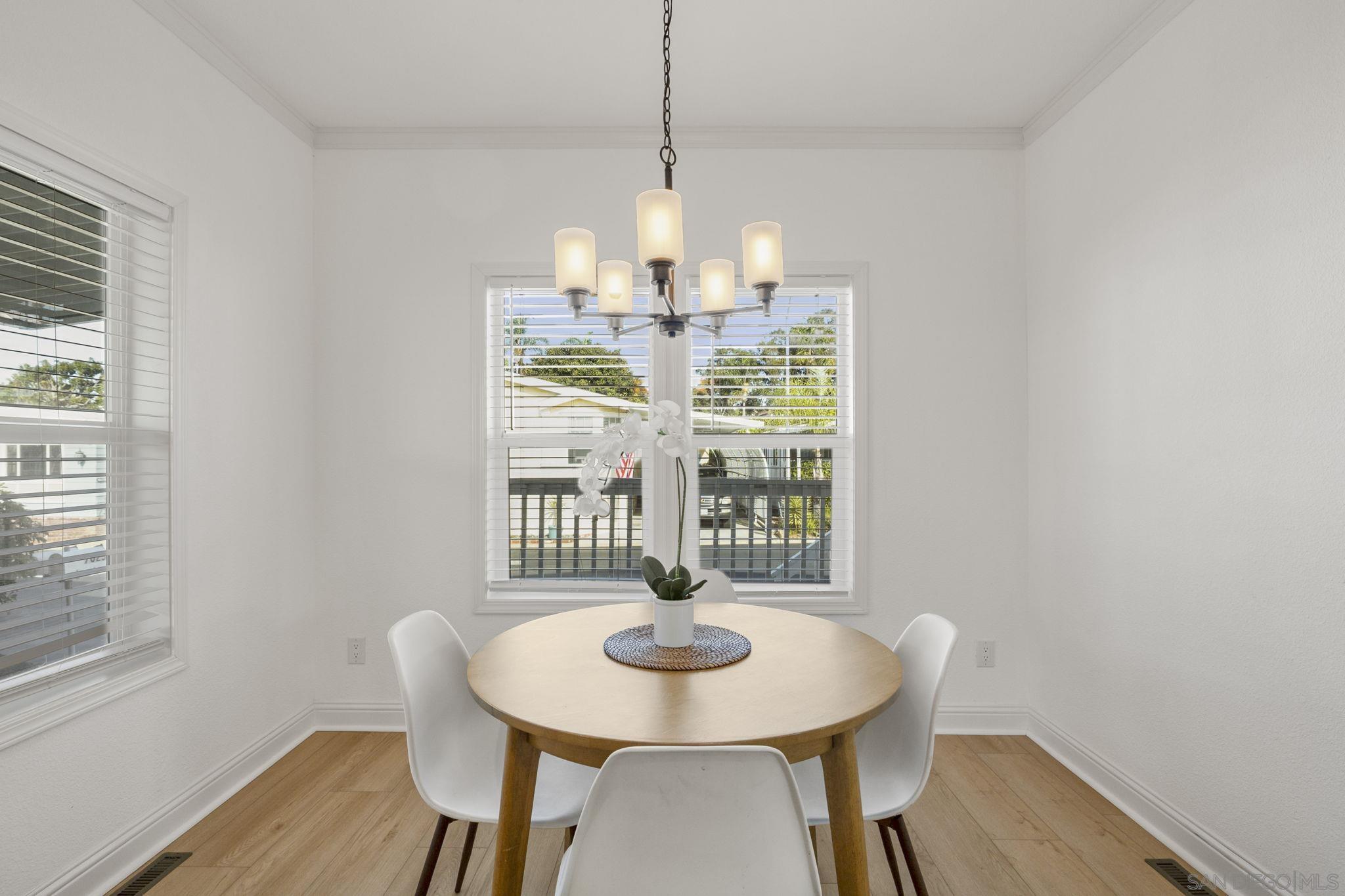 Detail Gallery Image 15 of 31 For 7025  San Bartolo St  #42,  Carlsbad,  CA 92011 - 3 Beds | 2 Baths