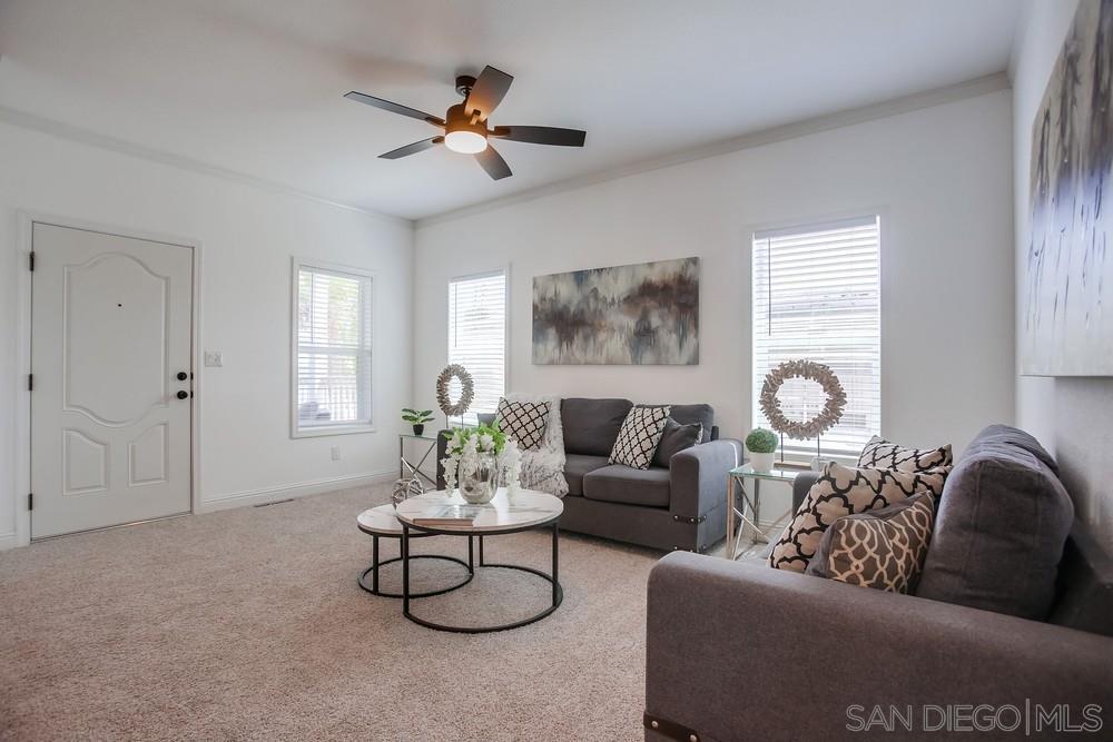 Detail Gallery Image 3 of 25 For 7025  San Bartolo St  #42,  Carlsbad,  CA 92011 - 3 Beds | 2 Baths