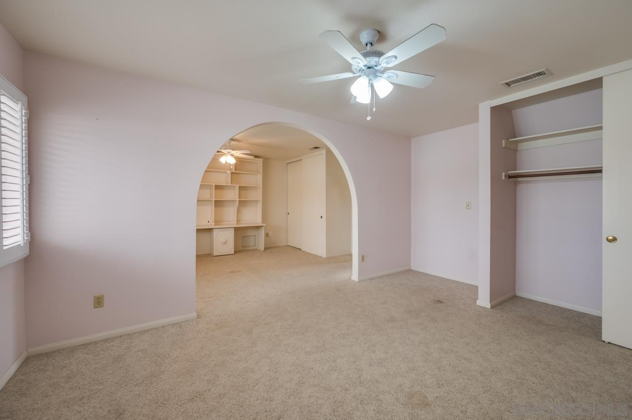 Detail Gallery Image 17 of 41 For 620  Singing Vista Ct, El Cajon,  CA 92019 - 5 Beds | 4 Baths