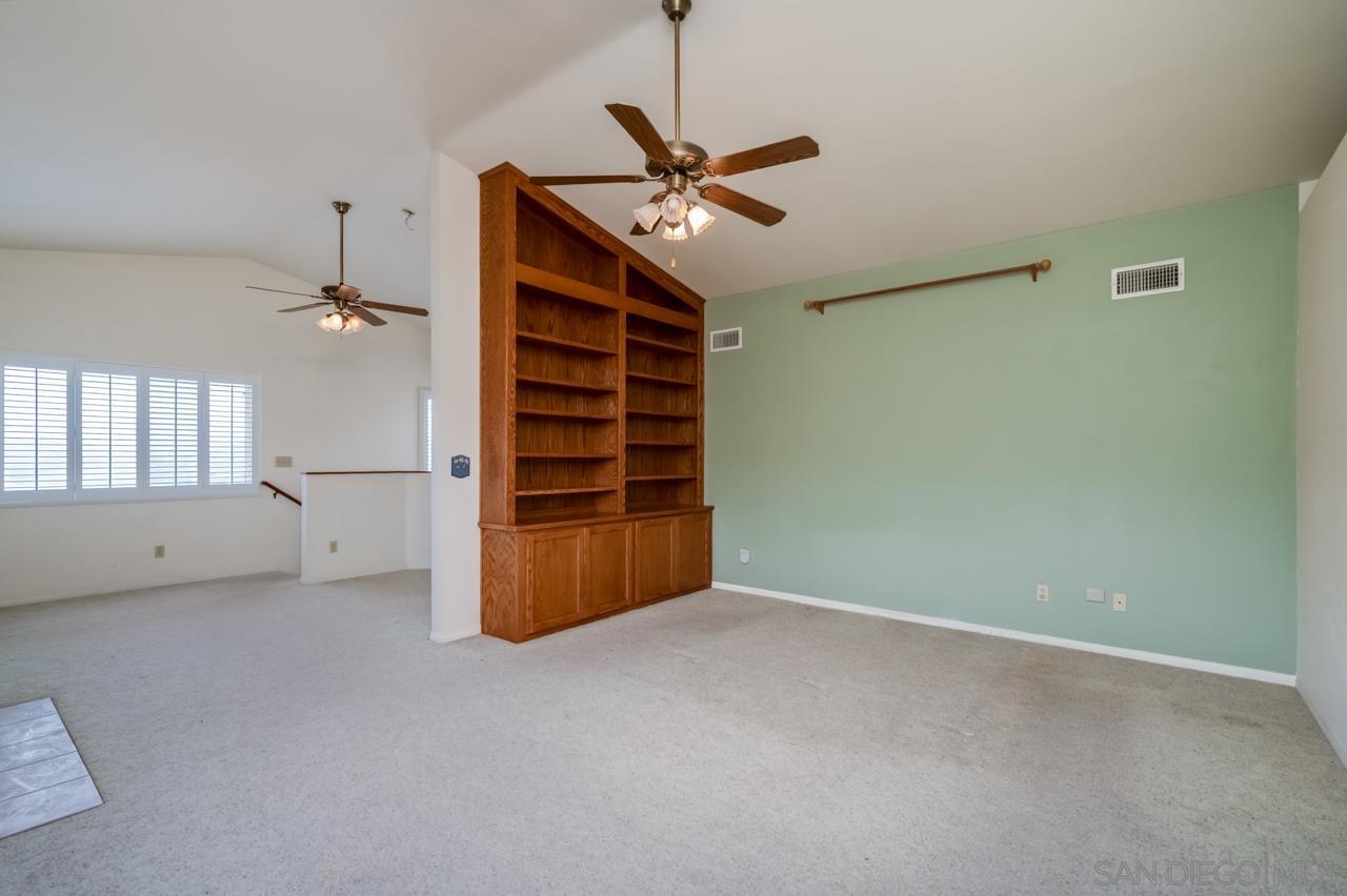 Detail Gallery Image 30 of 41 For 620  Singing Vista Ct, El Cajon,  CA 92019 - 5 Beds | 4 Baths