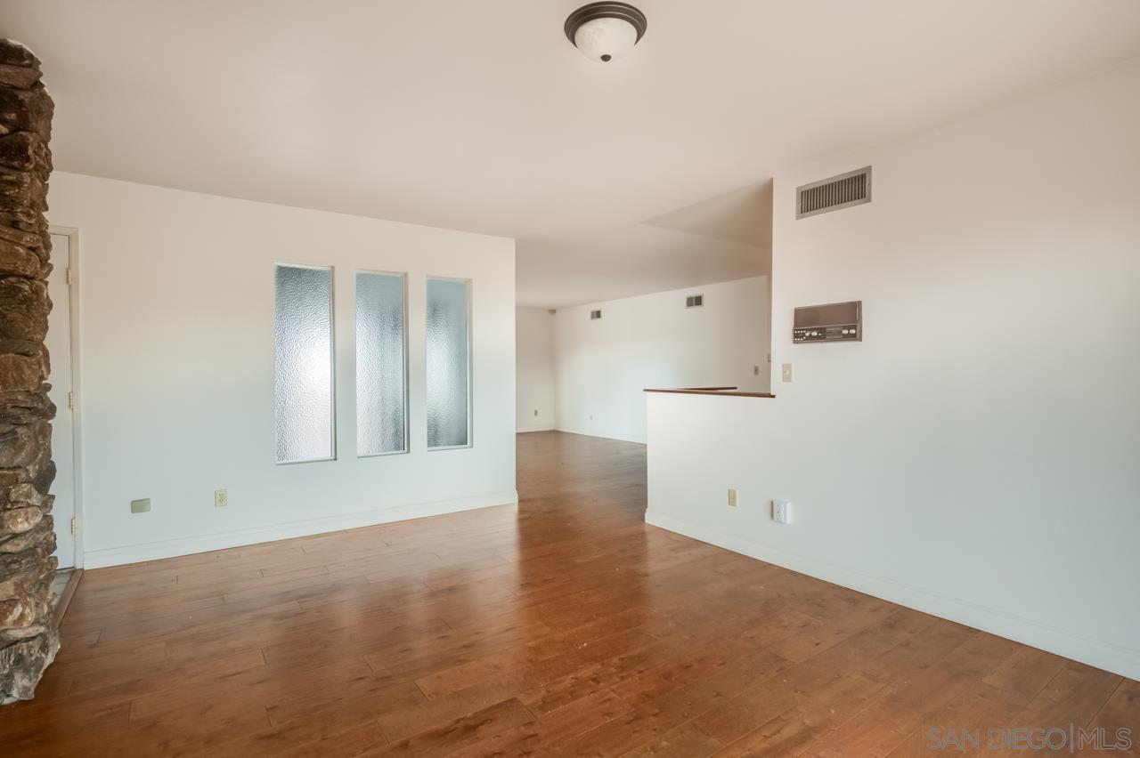 Detail Gallery Image 7 of 41 For 620  Singing Vista Ct, El Cajon,  CA 92019 - 5 Beds | 4 Baths