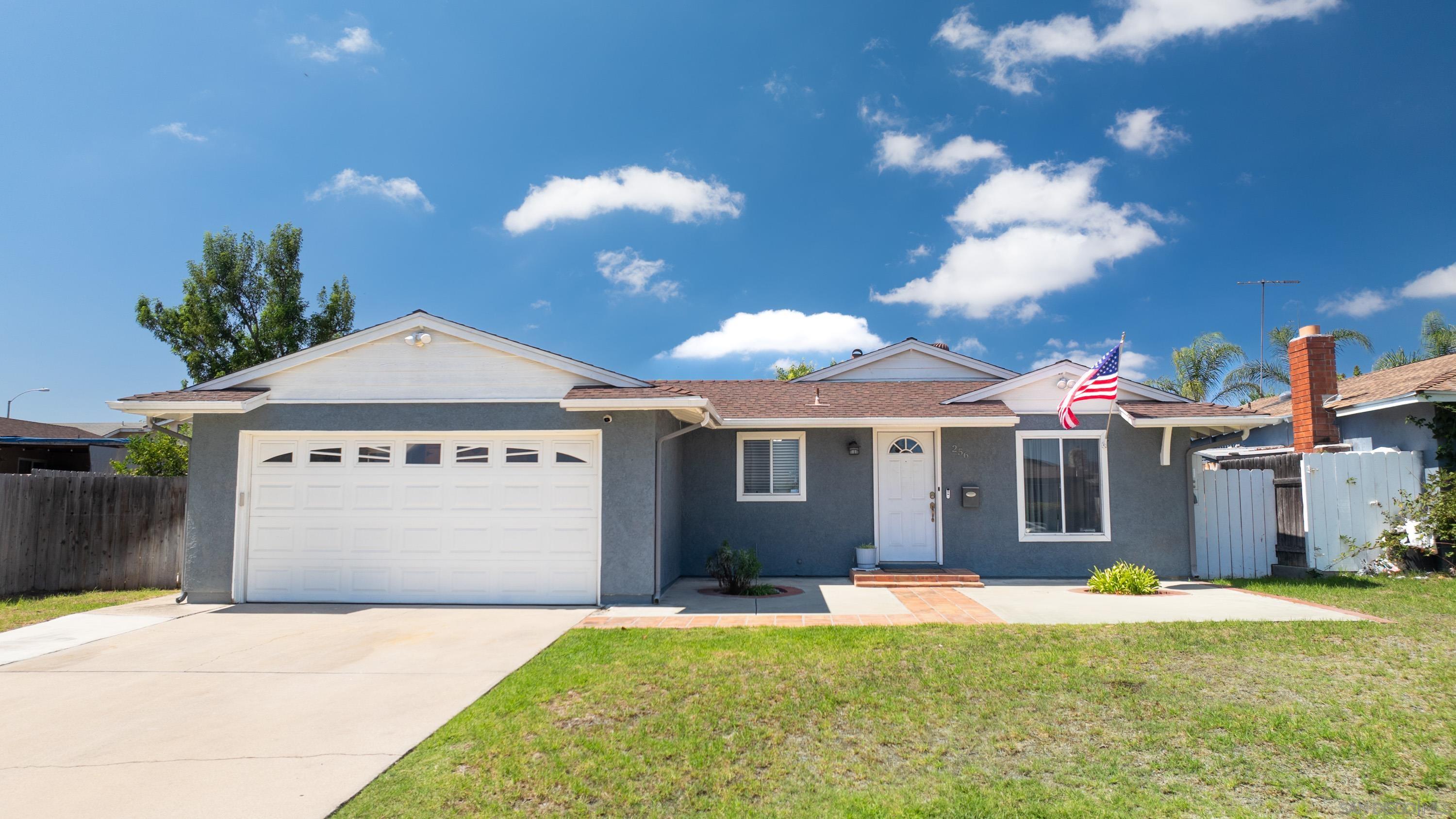 Front Image Thumbnail for SD250041247