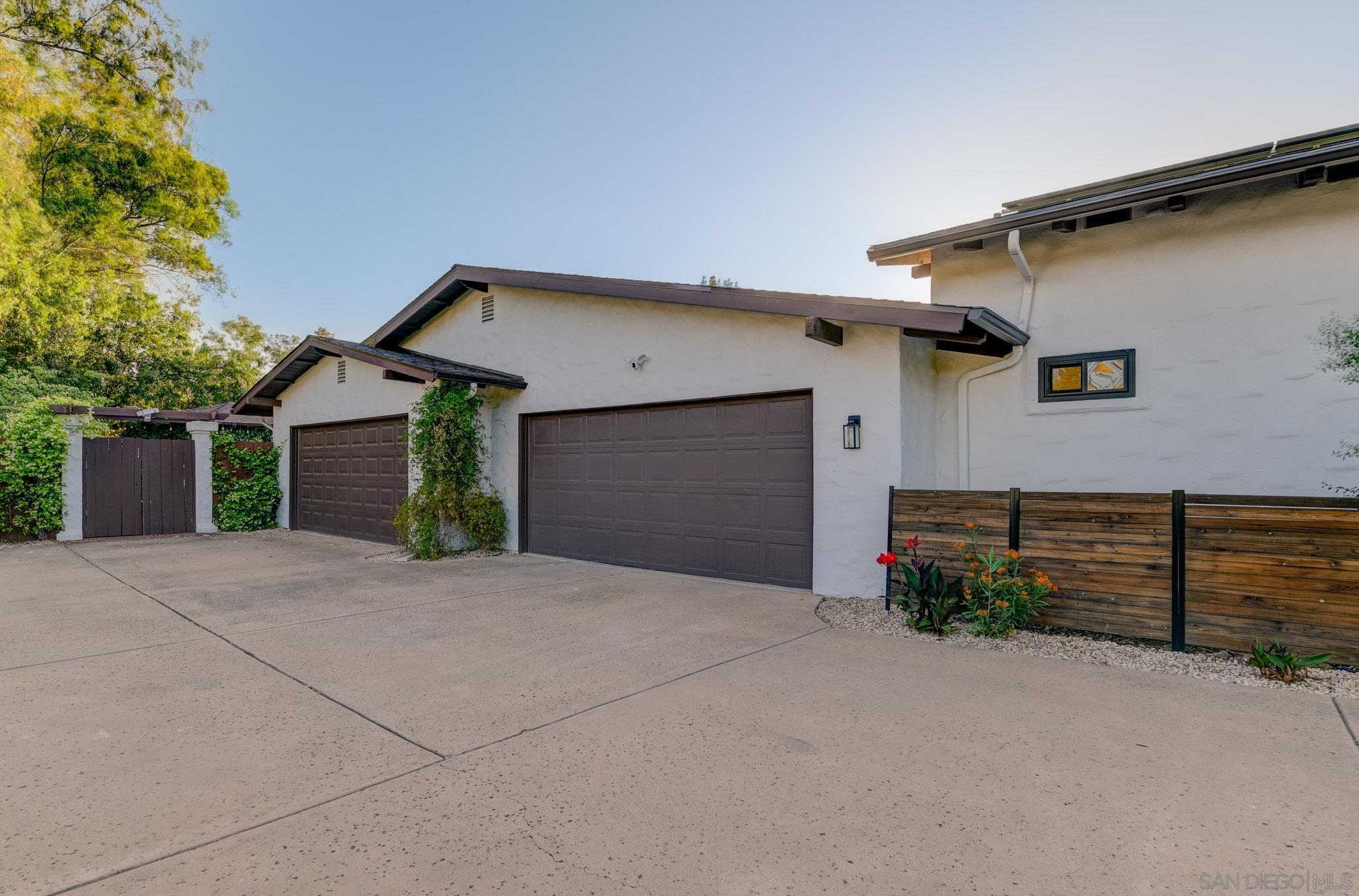 Detail Gallery Image 34 of 48 For 13555  Sagewood Dr, Poway,  CA 92064 - 5 Beds | 4/1 Baths