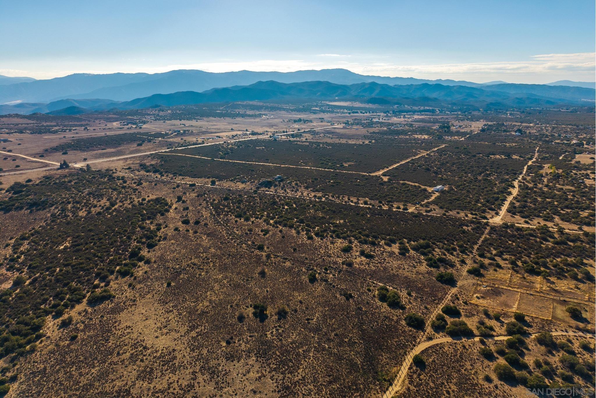 Detail Gallery Image 2 of 20 For , Ranchita,  CA 92066 - – Beds | – Baths