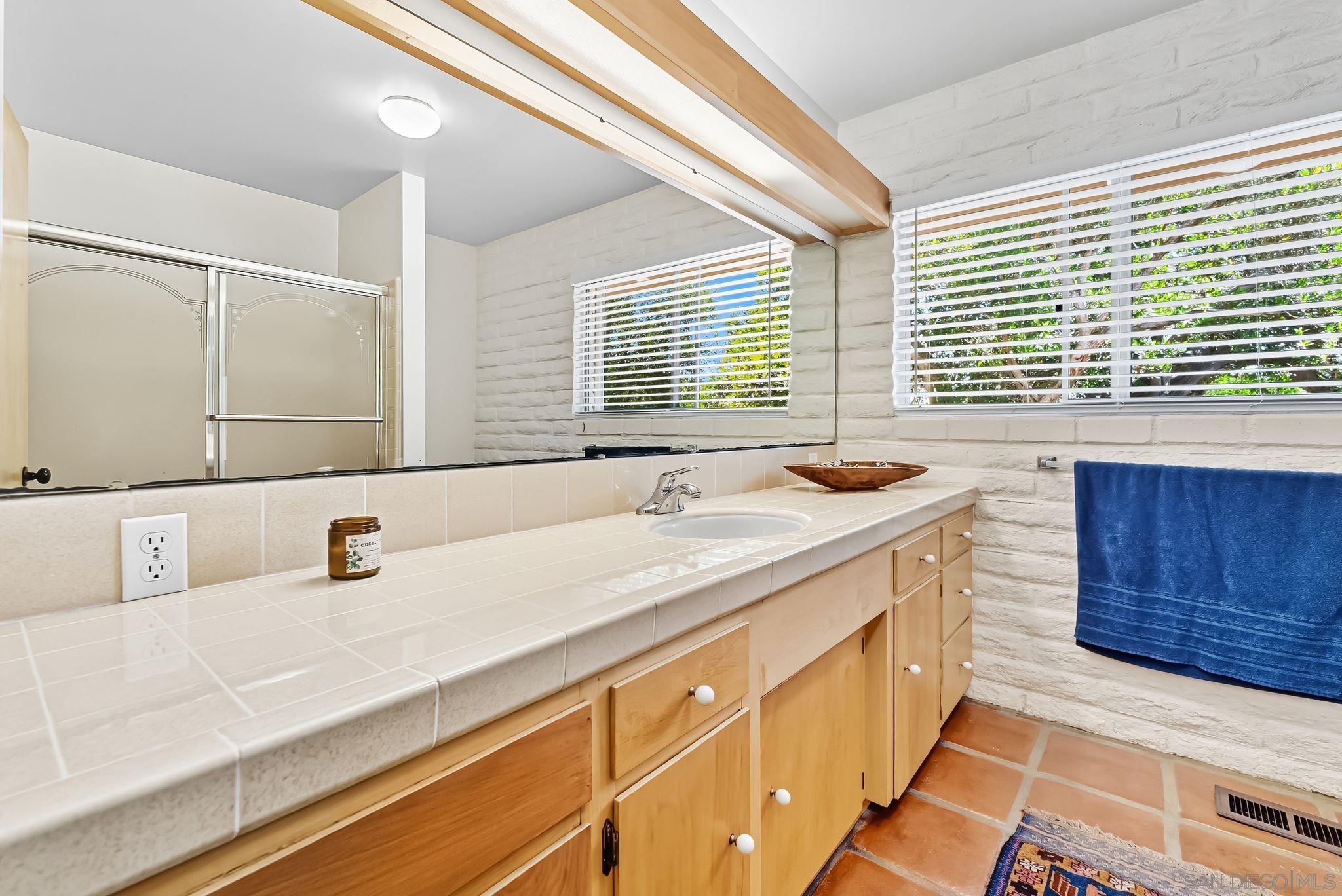 Detail Gallery Image 18 of 71 For 17711  South Mesa Drive, Pauma Valley,  CA 92061 - 3 Beds | 2 Baths