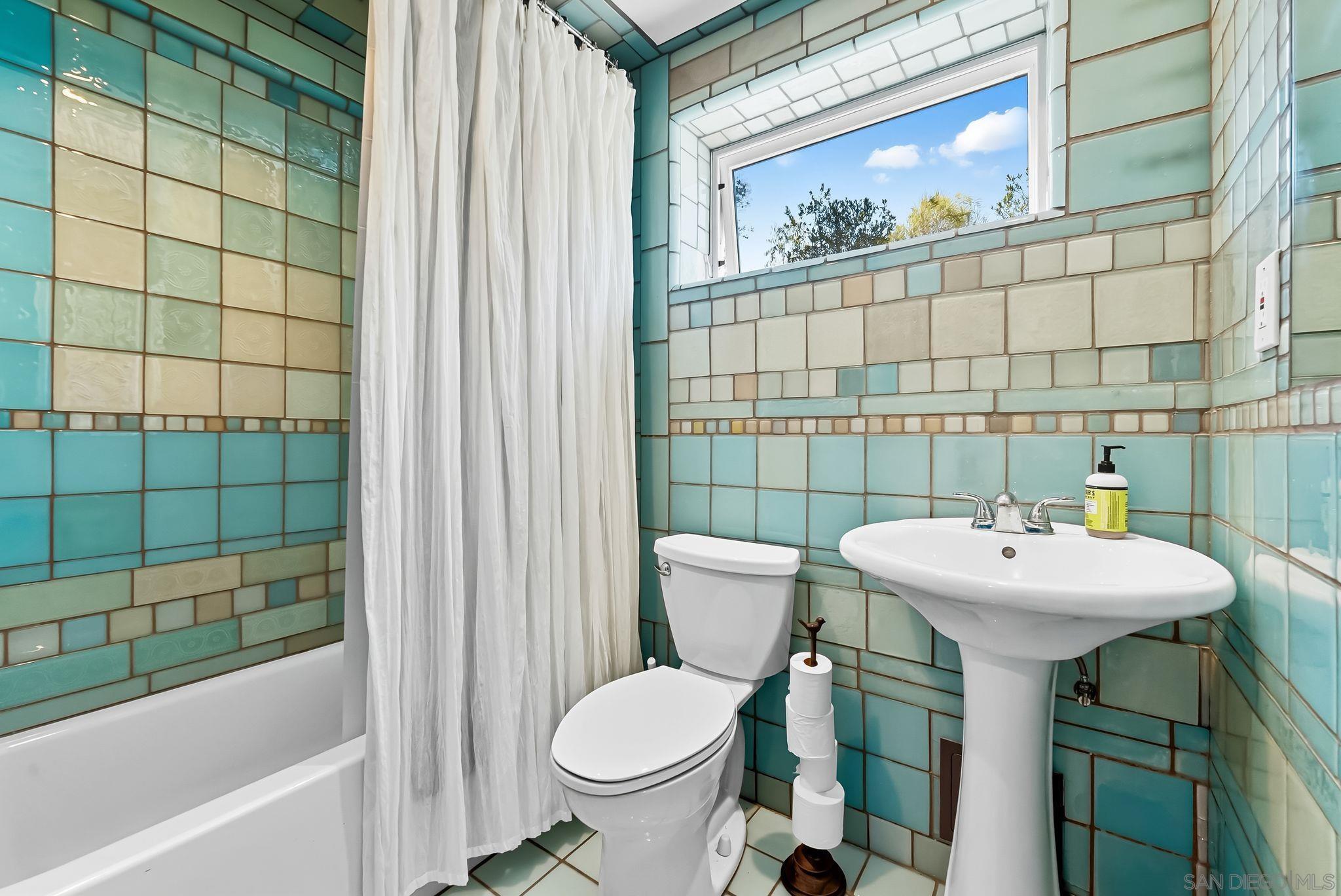 Detail Gallery Image 29 of 71 For 17711  South Mesa Drive, Pauma Valley,  CA 92061 - 3 Beds | 2 Baths