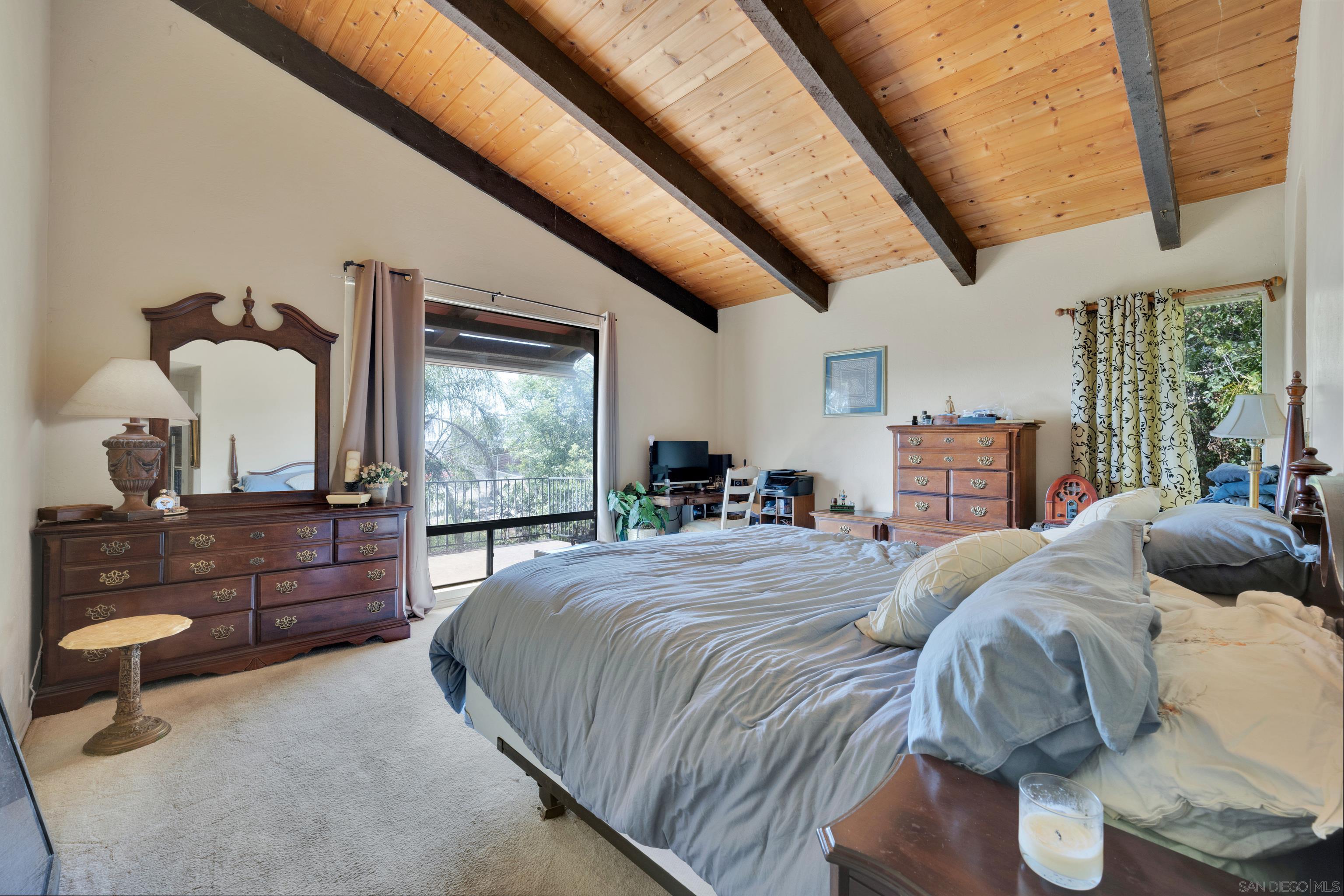 Detail Gallery Image 19 of 38 For 1876  Vista Way, El Cajon,  CA 92019 - 5 Beds | 3 Baths