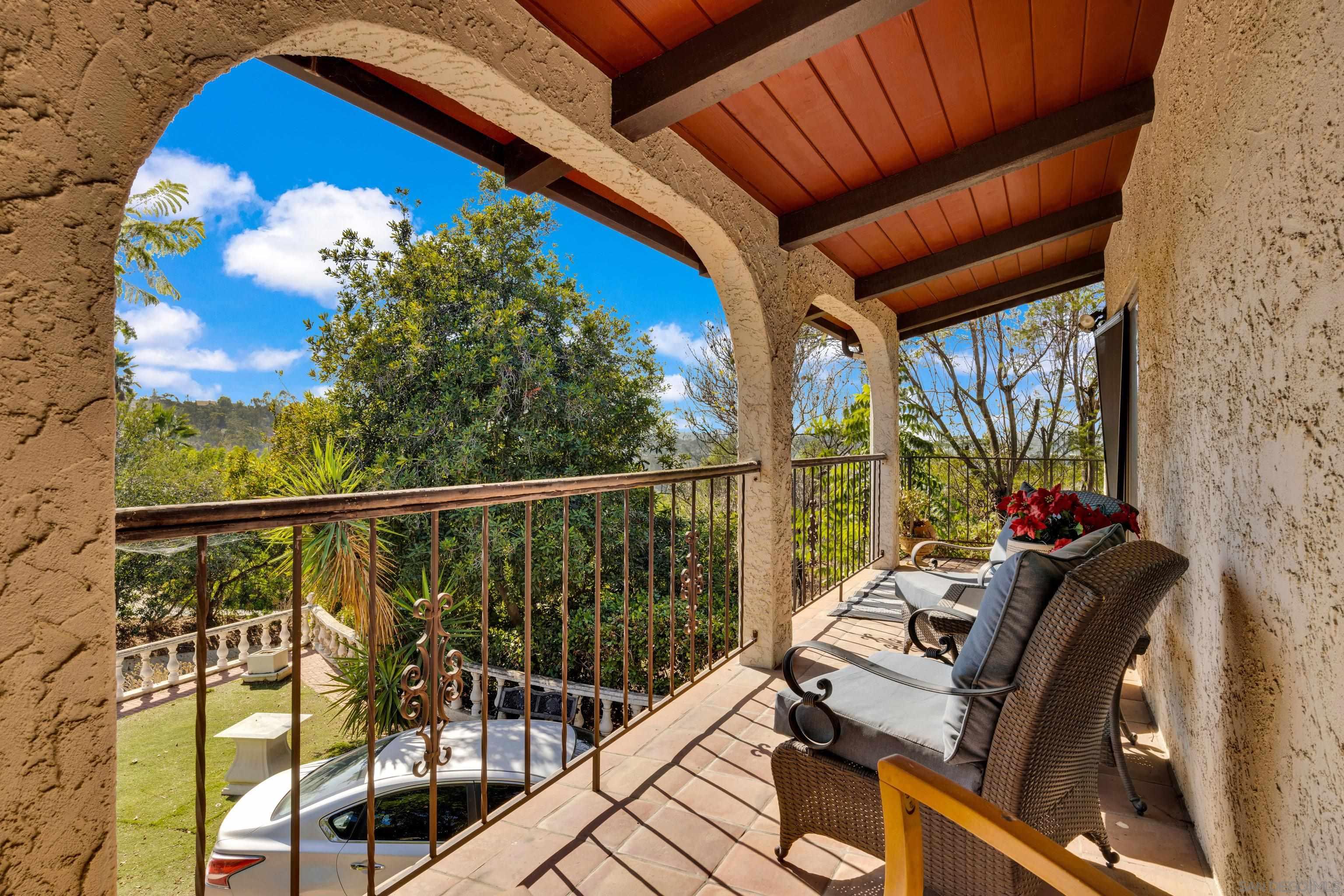 Detail Gallery Image 32 of 38 For 1876  Vista Way, El Cajon,  CA 92019 - 5 Beds | 3 Baths