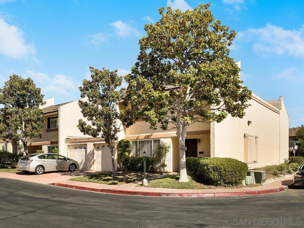 Front Image Thumbnail for SD250041282