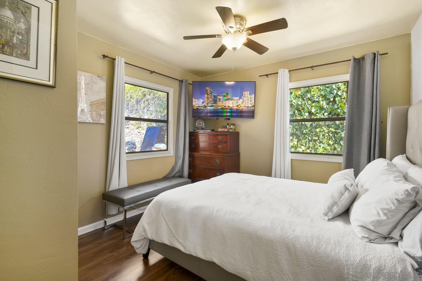 Detail Gallery Image 13 of 29 For 3320  C St, San Diego,  CA 92102 - 4 Beds | 3 Baths