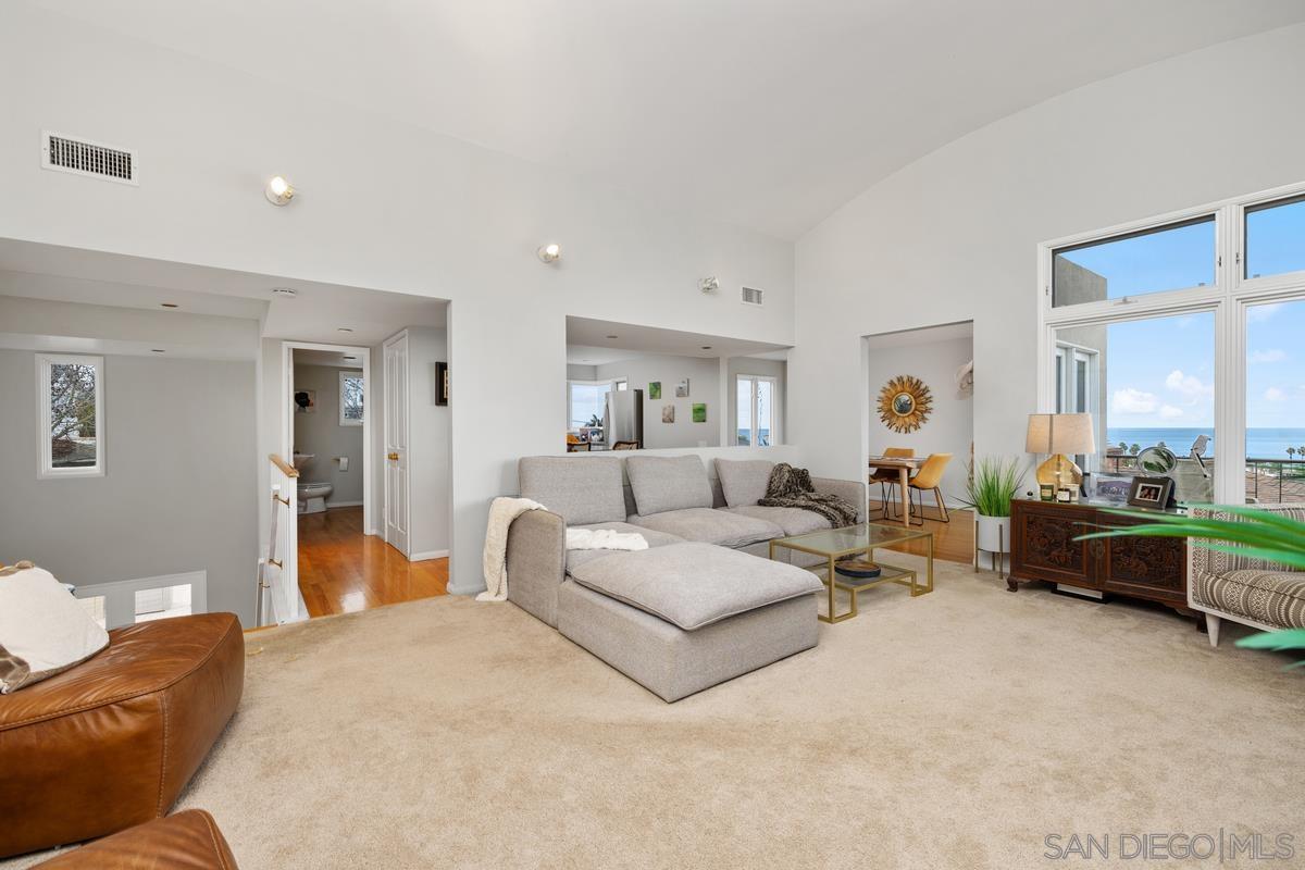 Detail Gallery Image 11 of 35 For 4475  Tivoli St, San Diego,  CA 92107 - 4 Beds | 2/1 Baths