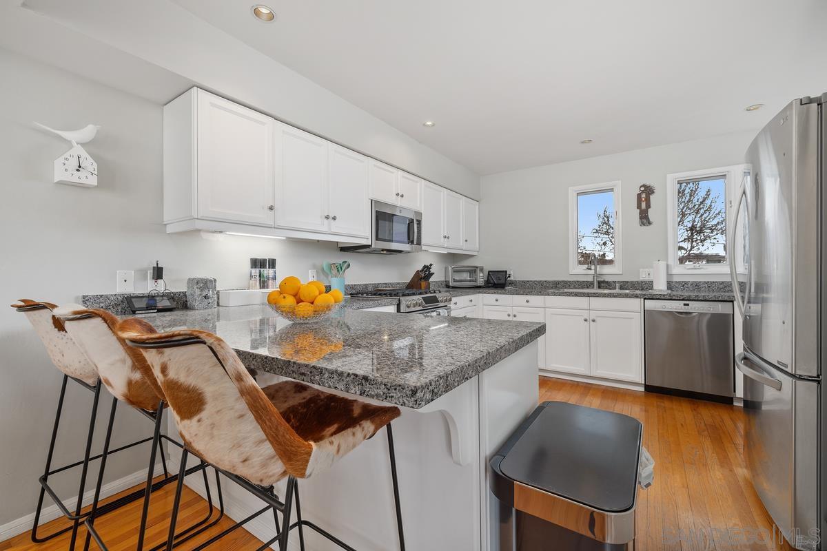 Detail Gallery Image 19 of 35 For 4475  Tivoli St, San Diego,  CA 92107 - 4 Beds | 2/1 Baths